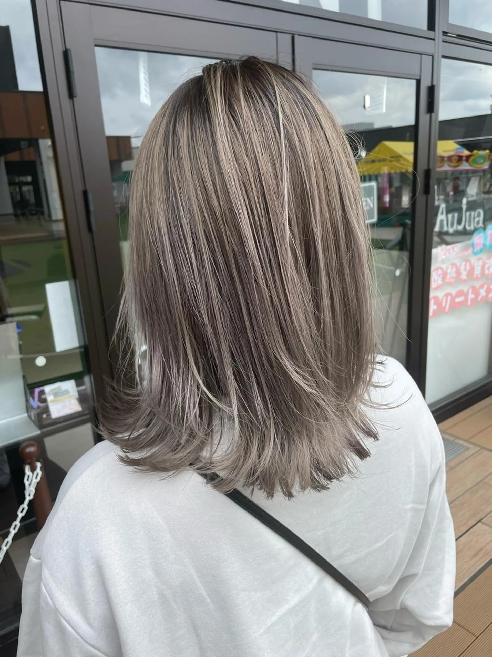 セミロング カラー メンズヘア特化 崎田 成人のヘアスタイル