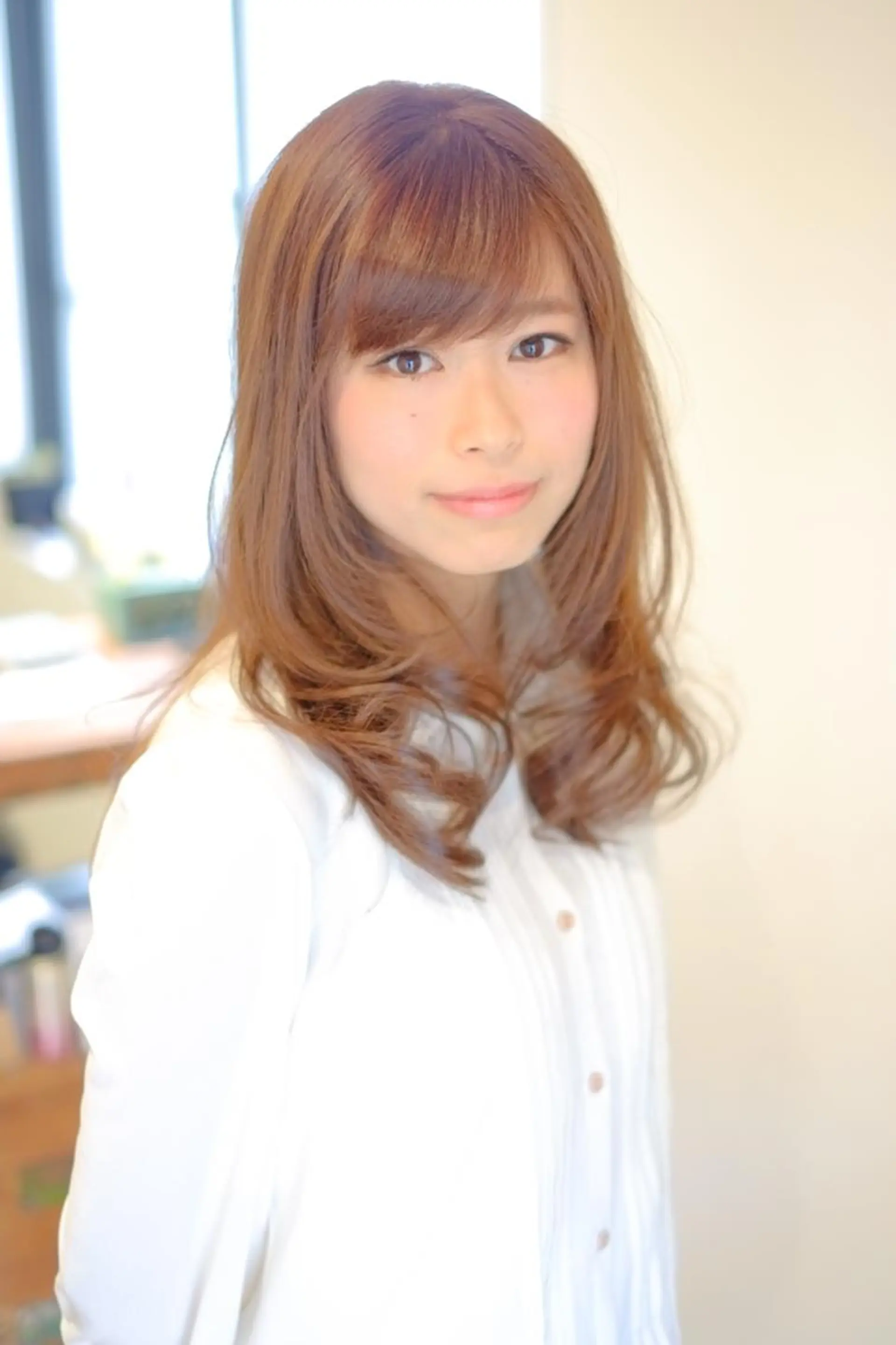 セミロング WEC Hair Tenjinのヘアスタイル