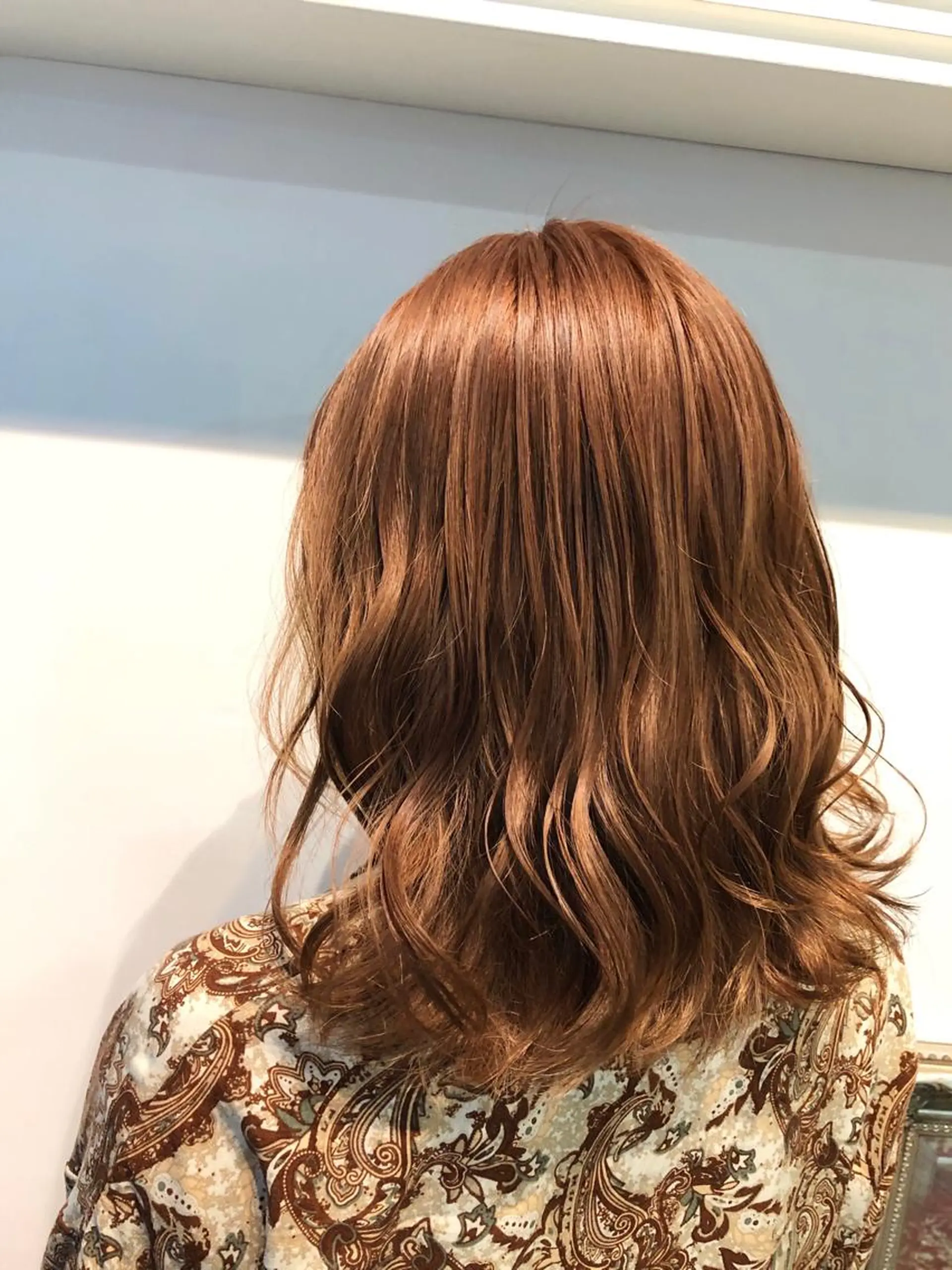 ミディアム カラー ベージュカラー ブリーチ オレンジ オレンジベージュ 💐パーソナルカラー /市橋加菜💐のヘアスタイル