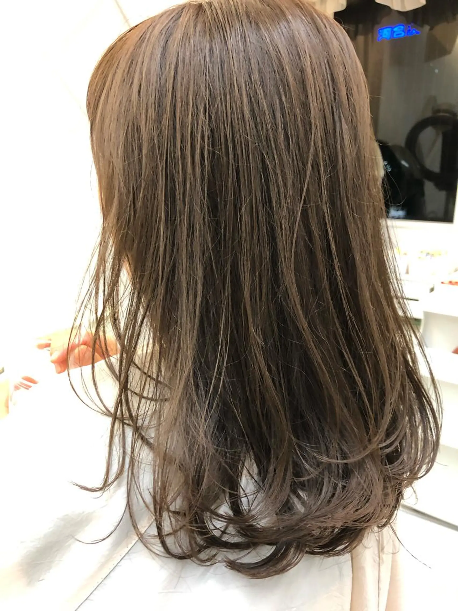 セミロング カット ヘアカラー トリートメント [仙台髪質改善]小原 弘之のヘアスタイル