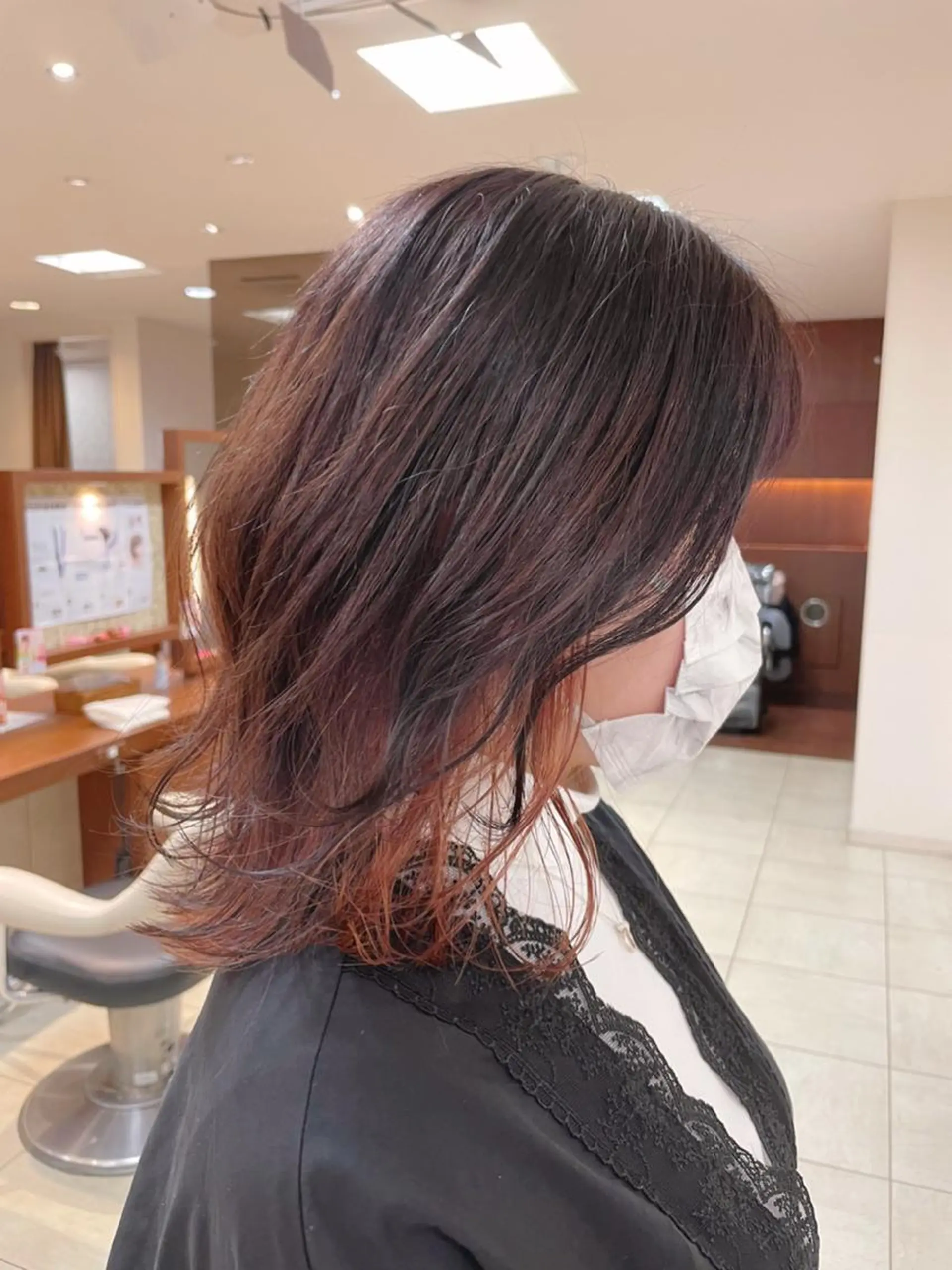 ミディアム カラー ヘアアレンジ ヘアカラー トリートメント 【Sweep】おじま のぞみのヘアスタイル