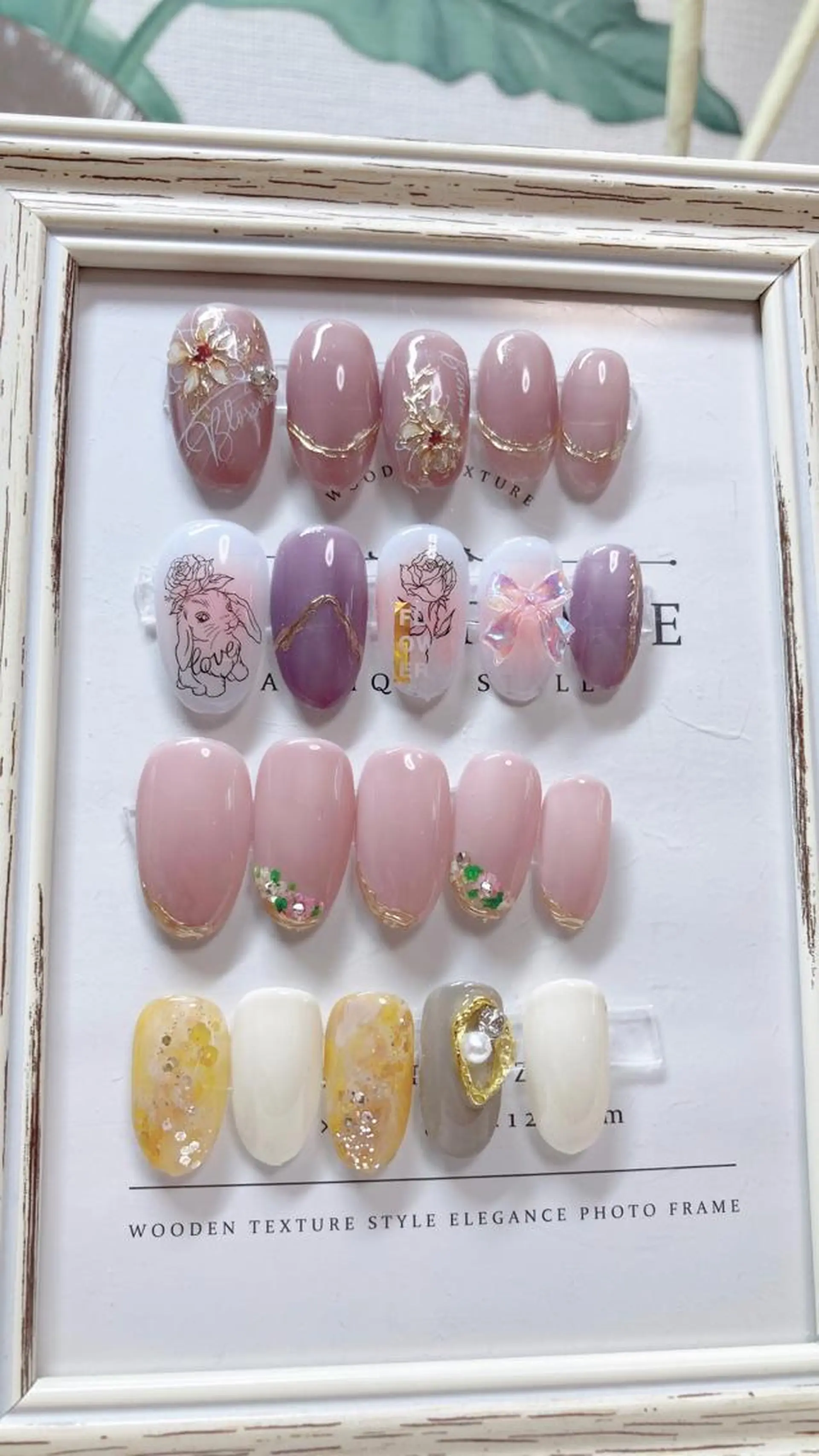 ネイル ewt miniのマツエク・マツパデザイン