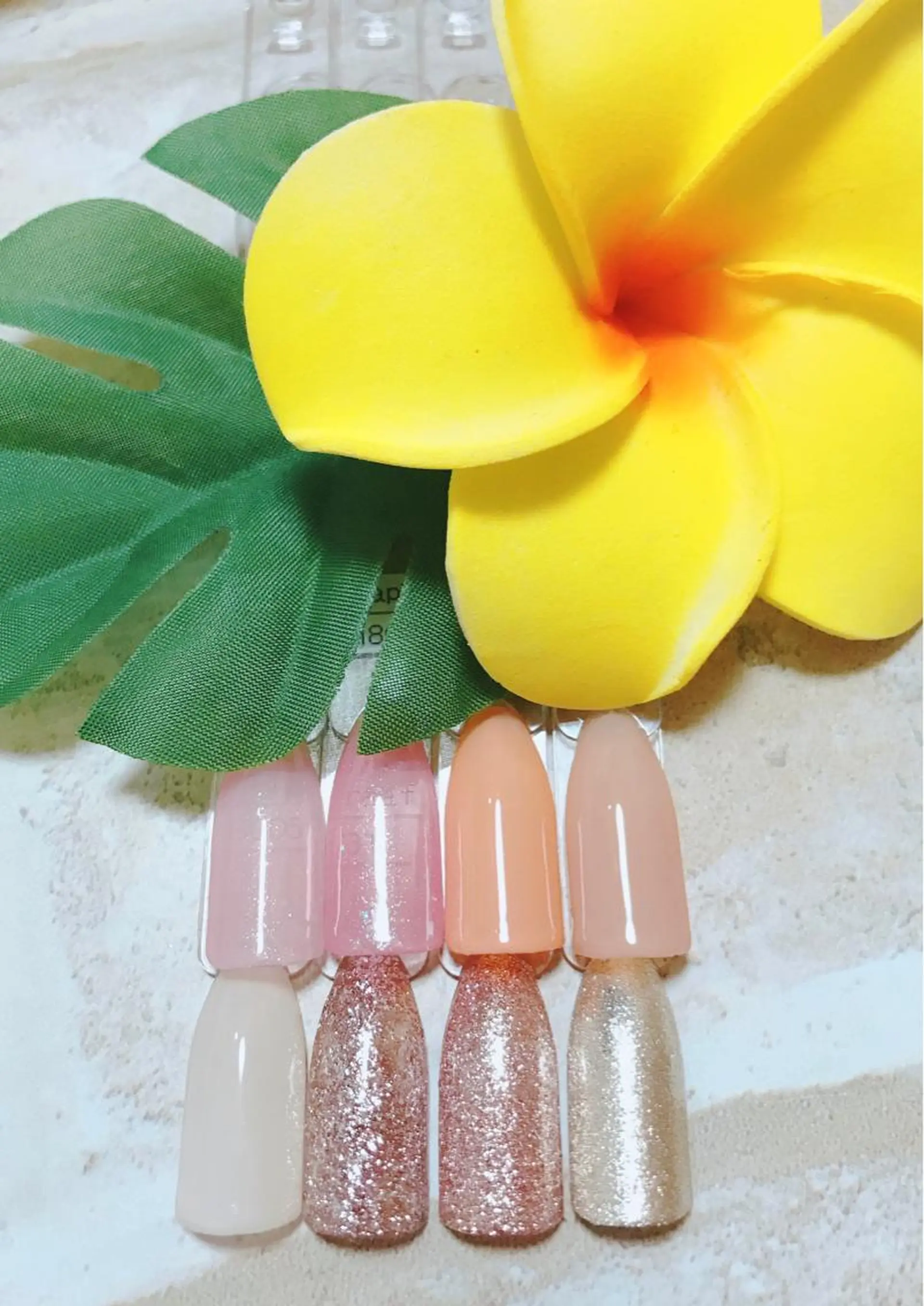 ネイル ラメ(グリッター) 'mm所属・'mm  (ミリ) ＭＡＮＡＭＩのネイルデザイン