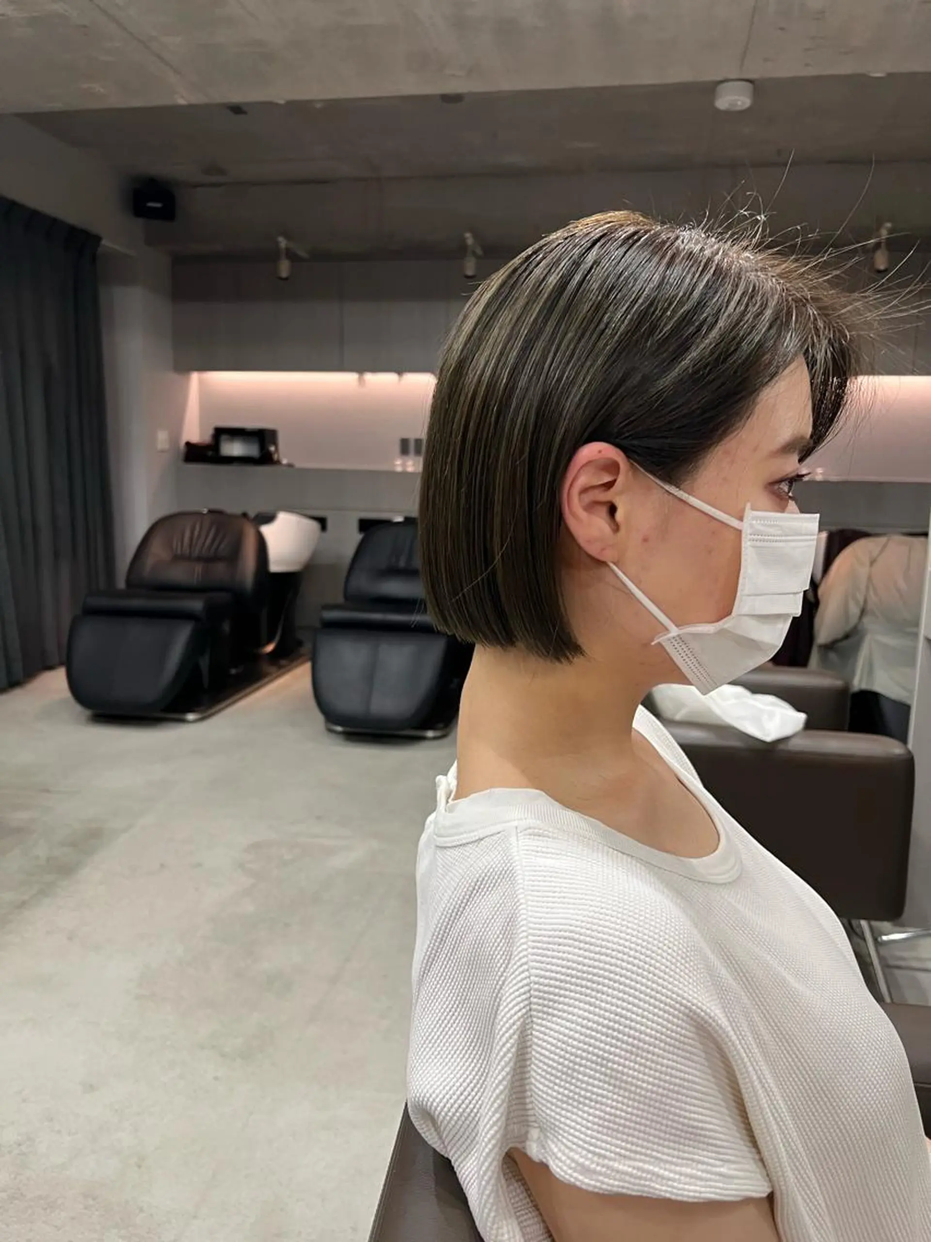 ショート カラー ボブパーマコテ巻き風 パーマNo1深江秀平のヘアスタイル