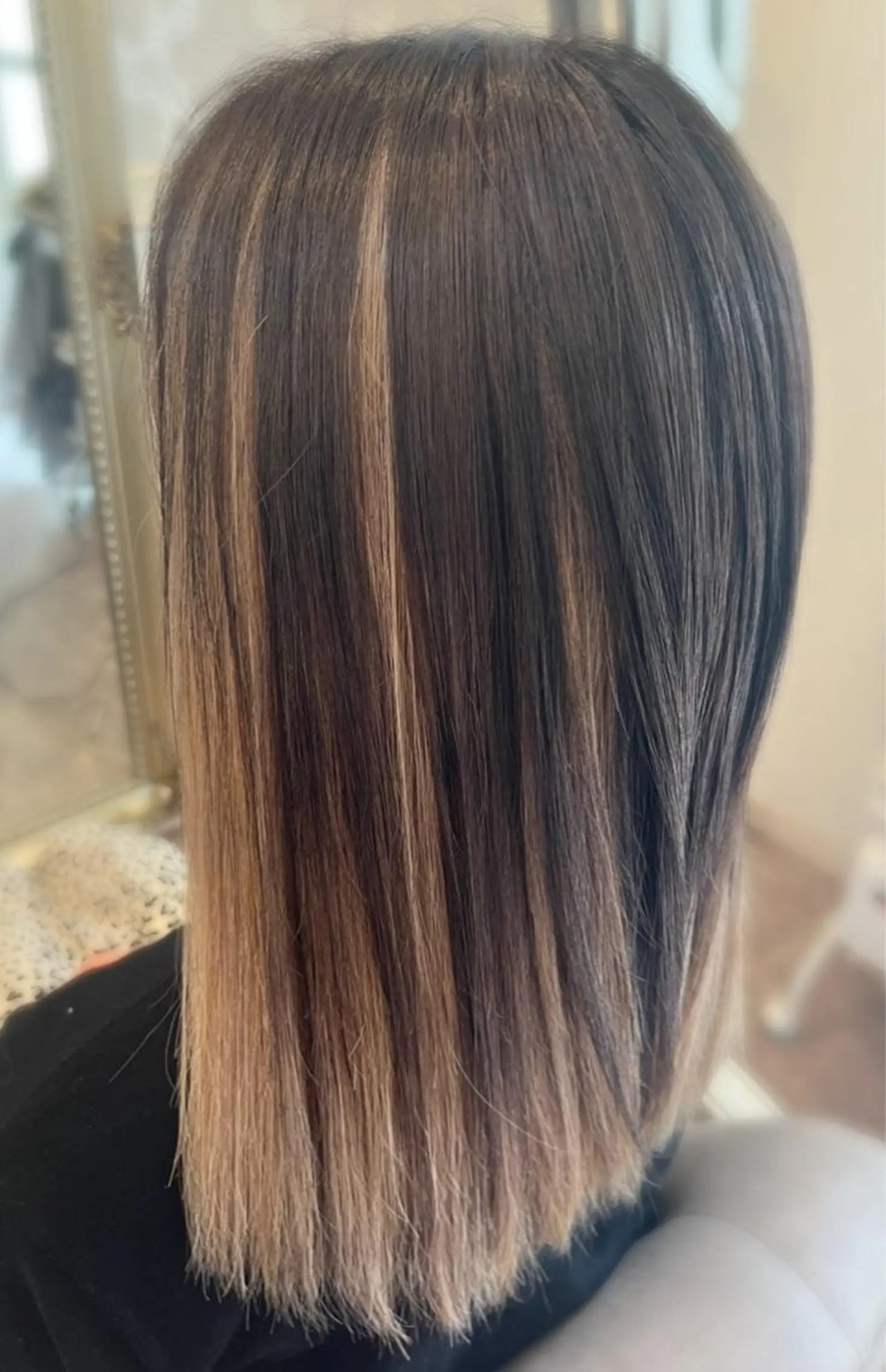 ミディアム カラー La.fleur ラ.フルールのヘアスタイル