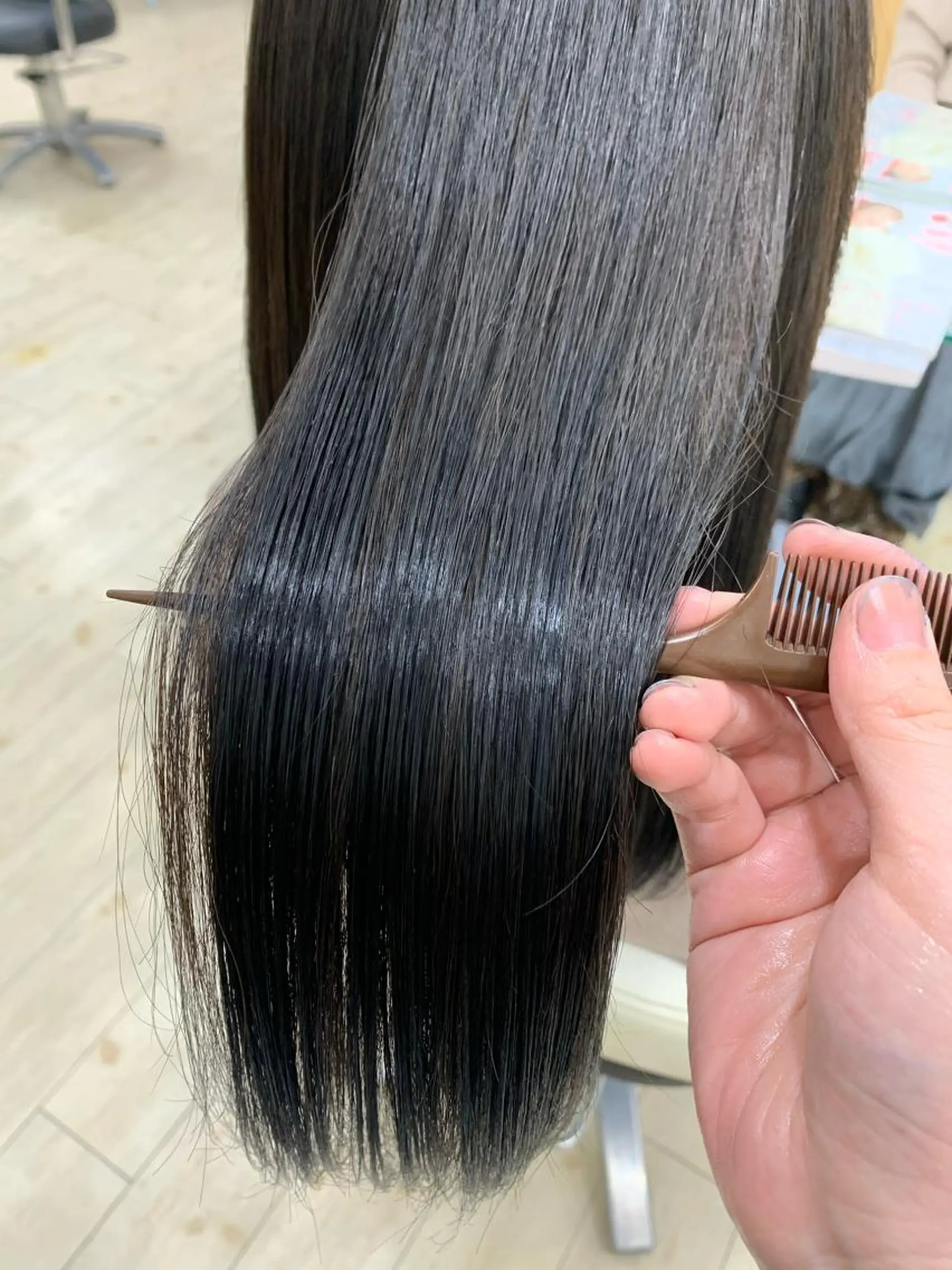 セミロング ハイライト 心斎橋/海外レイヤー 募集中三好玲奈のヘアスタイル