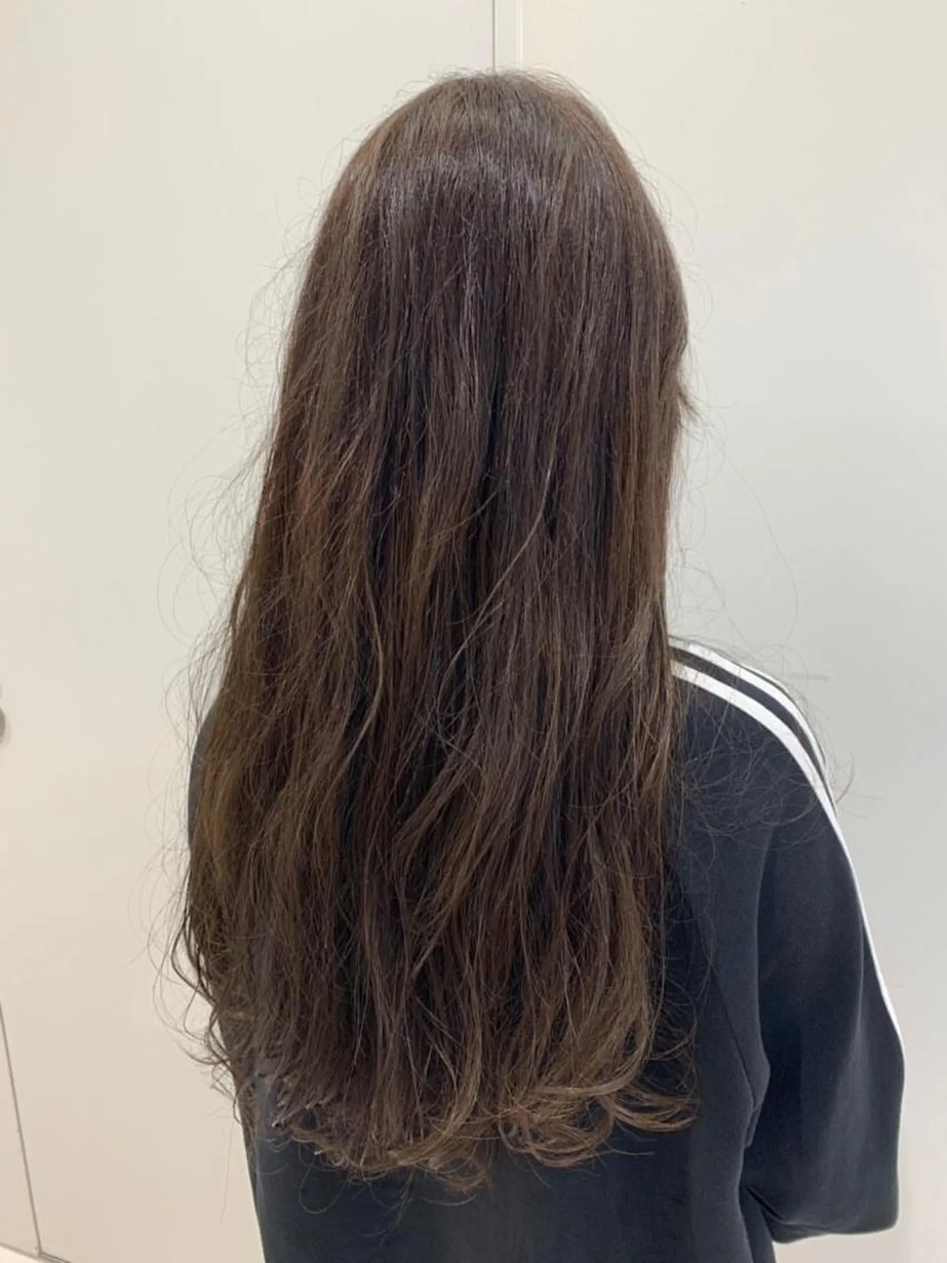 ロング 🌼志岐 恵🌼のヘアスタイル