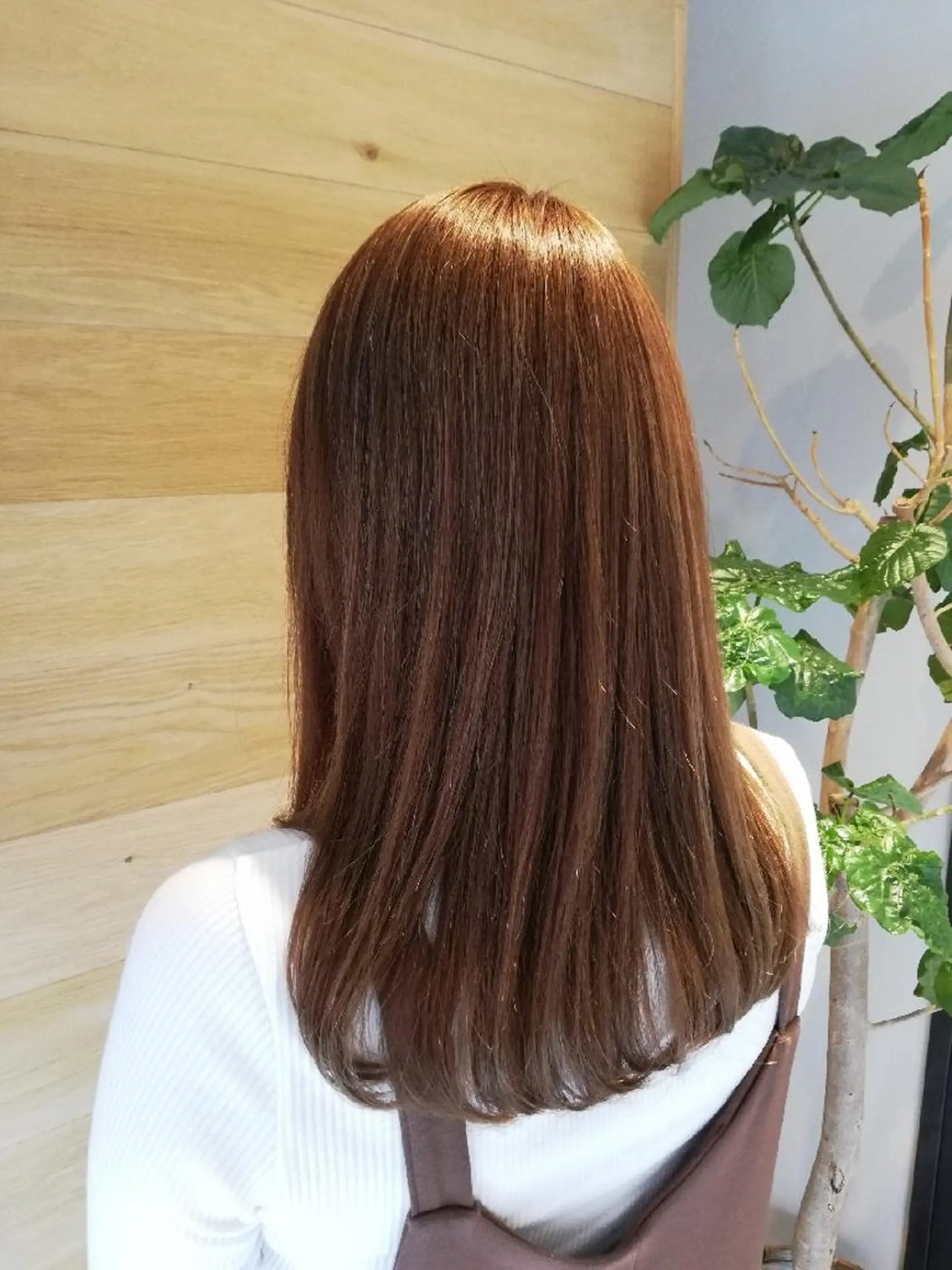 セミロング NEWI京橋 *satokoのヘアスタイル