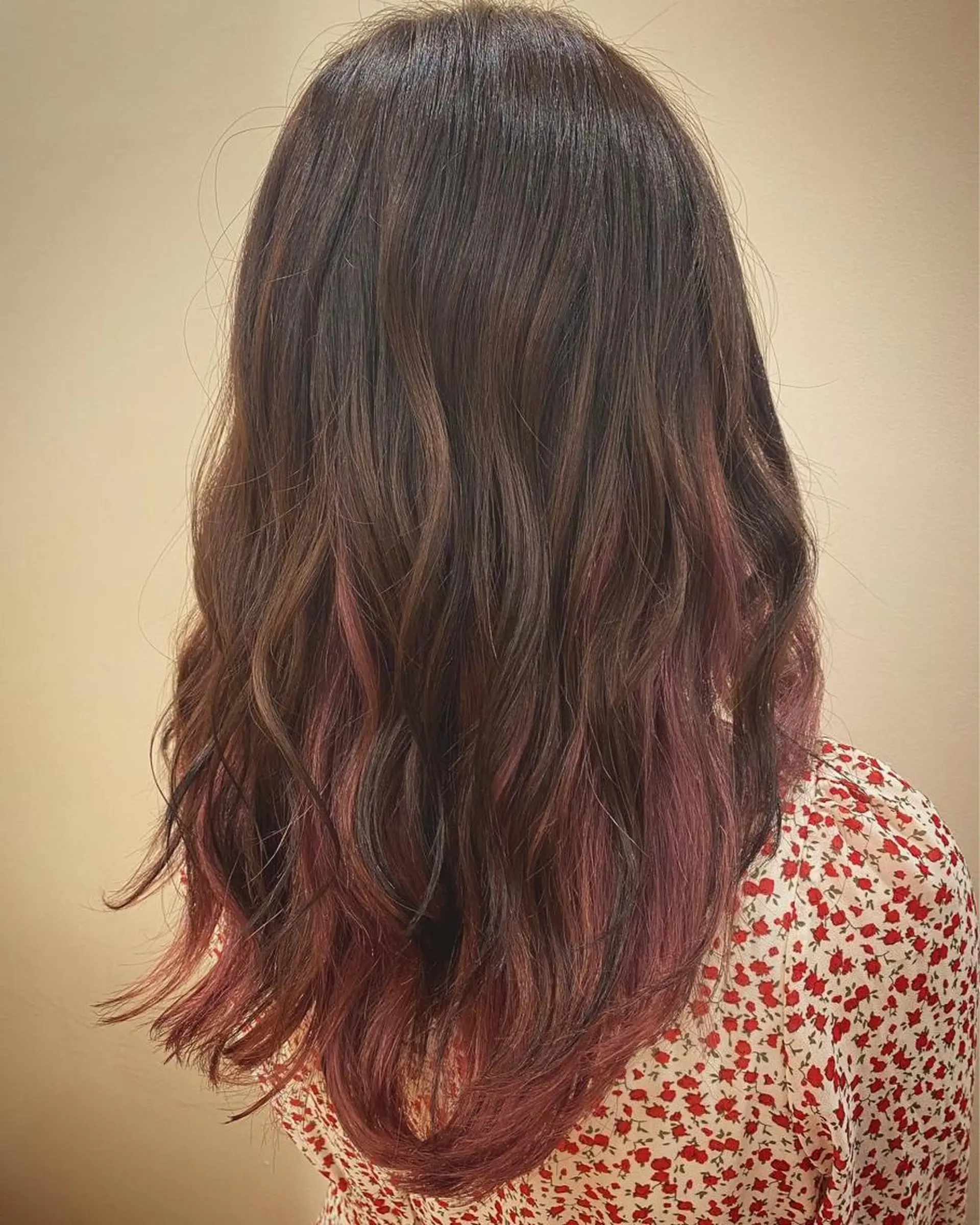 ロング 高木 櫻のヘアスタイル