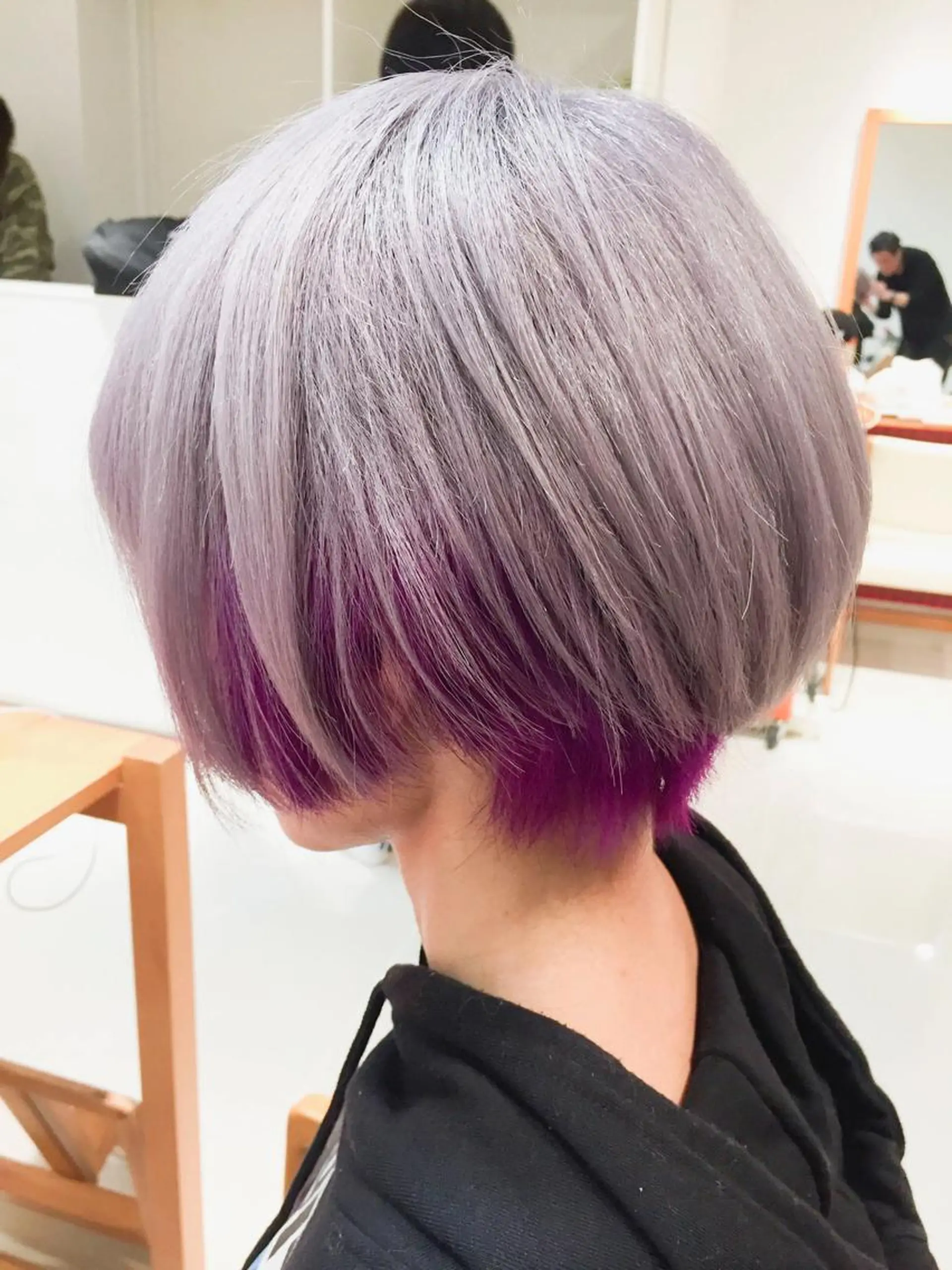 ショート カラー ヘアアレンジ アッシュ アッシュグレー アッシュグレージュ グレージュ バイオレットカラー モテ髪透明感❤️ デイズヘアカラーのヘアスタイル