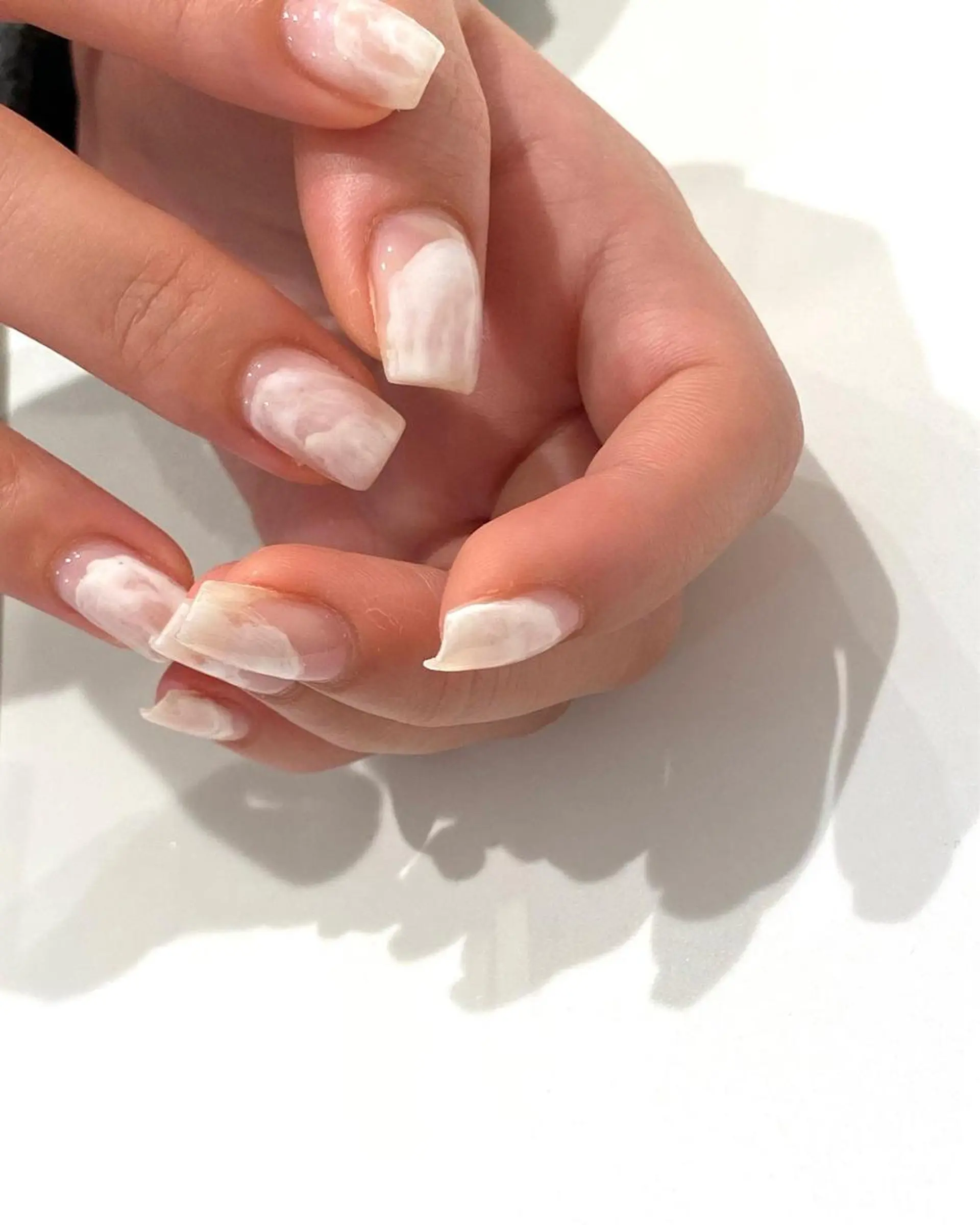 ネイル ニュアンスネイル ハンドネイル Ann. nail.tokyo所属・Ann nailのネイルデザイン