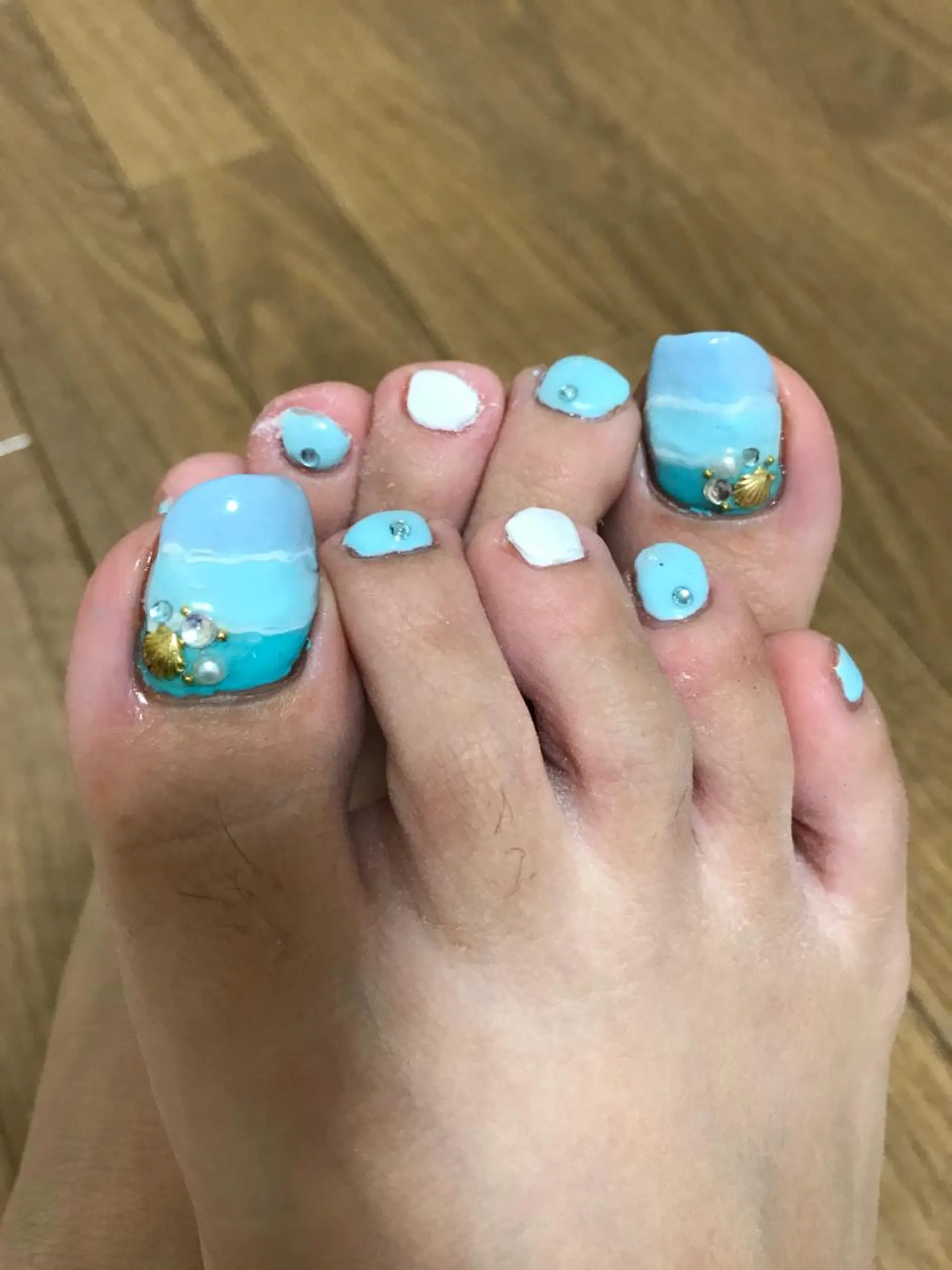 ネイル LOVEnail tomoのネイルデザイン