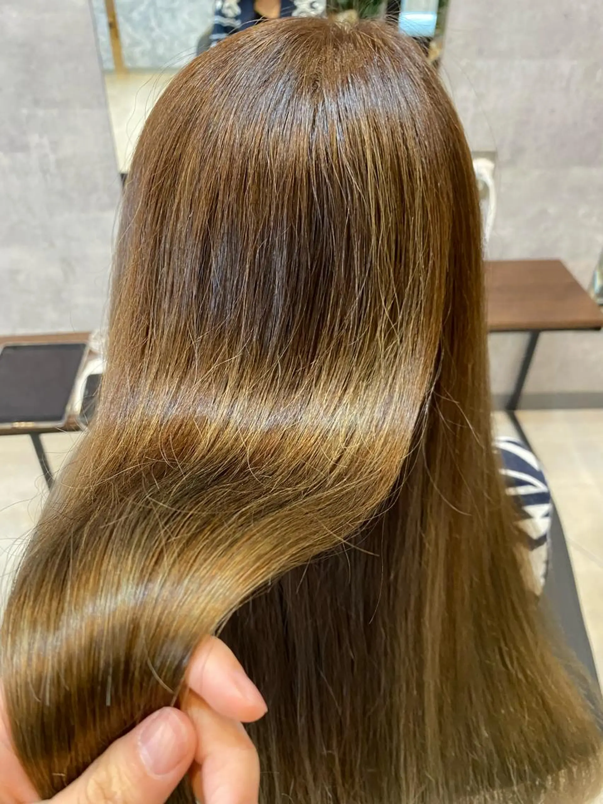 ロング カラー トリートメント GLIDE所属・LAQ MINAのマツエク・マツパデザイン