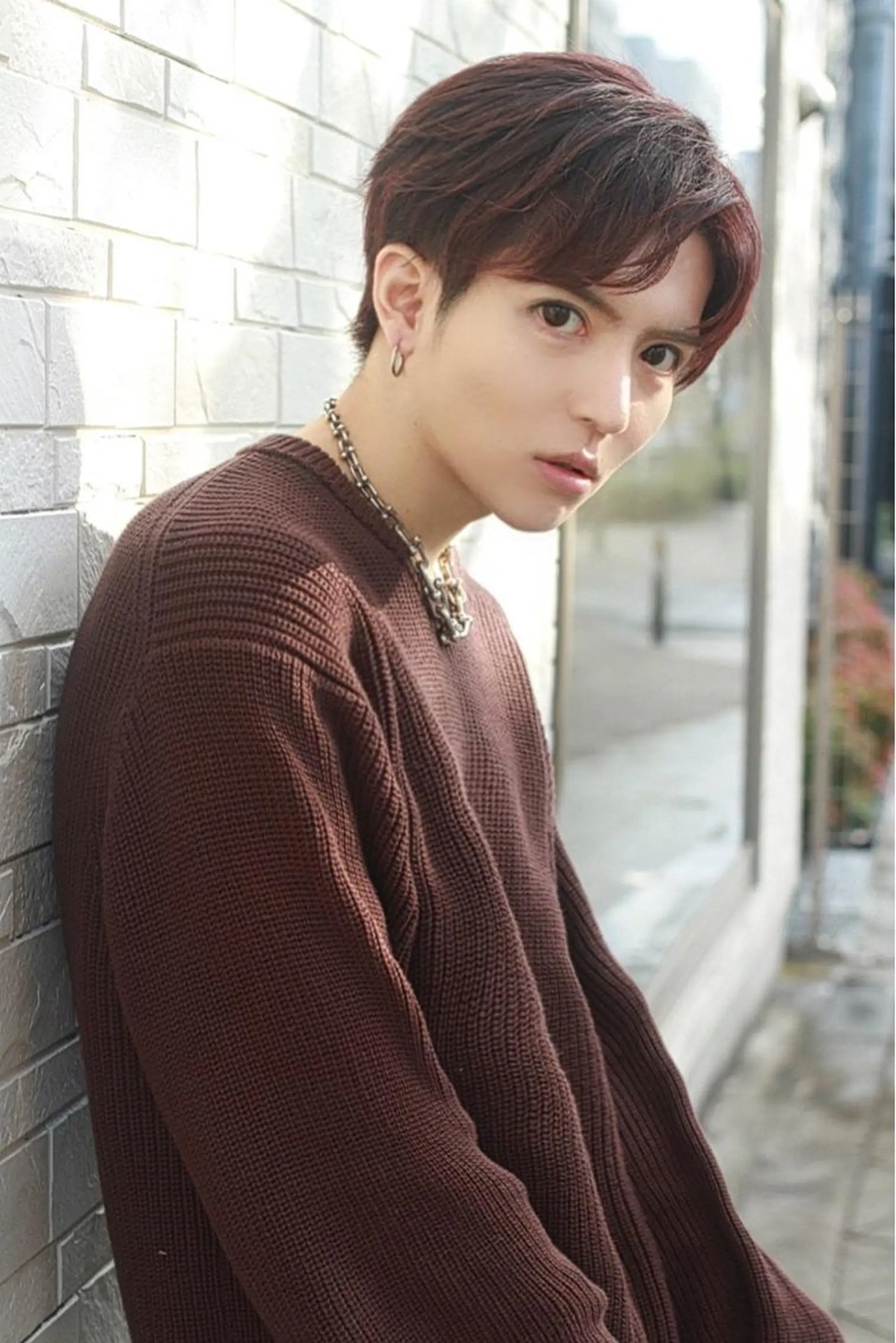 ショート カラー メンズ センターパート マッシュ レッドカラー メッシュカラー 艶髪/西尾 幸樹のヘアスタイル