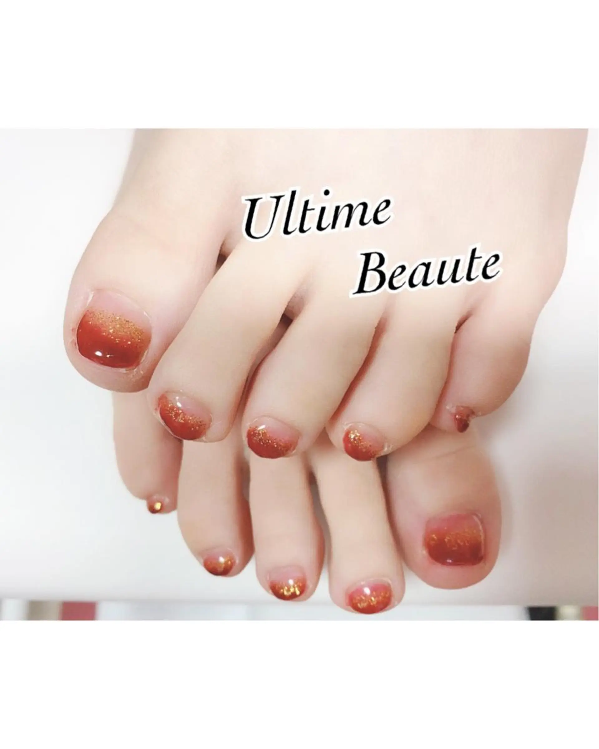 ネイル ボルドー ゴールド グラデーション ラメ(グリッター) 石塚 亜矢加のネイルデザイン