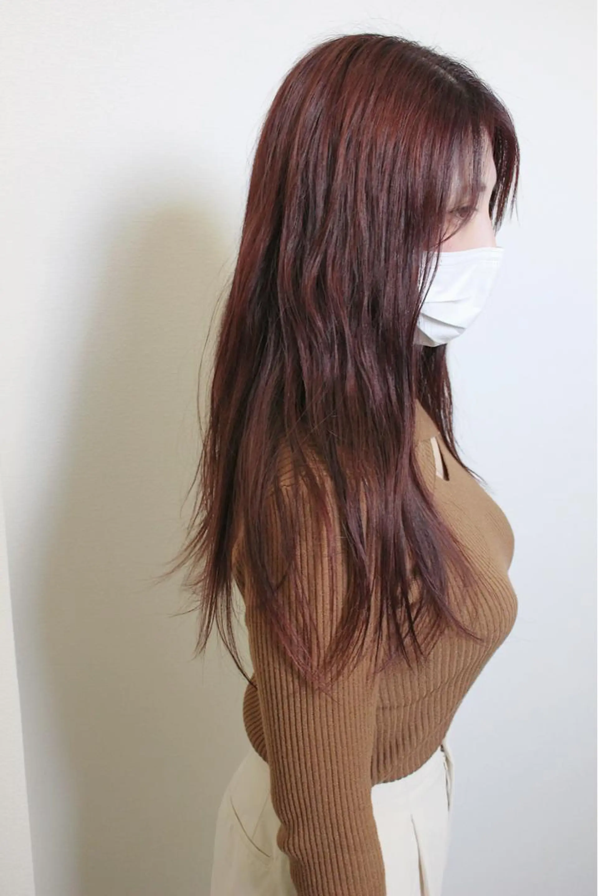 ロング カラー ブラウンカラー ピンクカラー ピンクブラウン ロング カット ヘアカラー 土居 正季のヘアスタイル