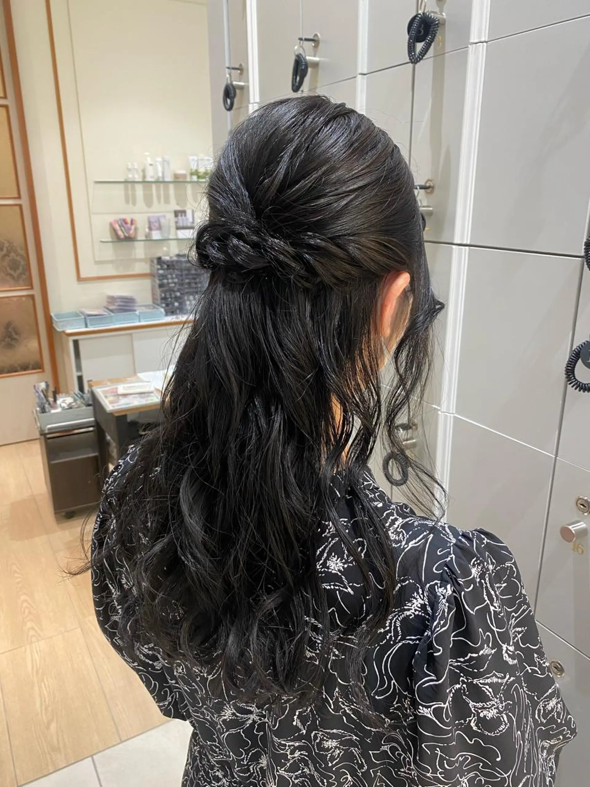 ロング ヘアアレンジ 韓国ヘア🍒渡辺 咲🍒のヘアスタイル