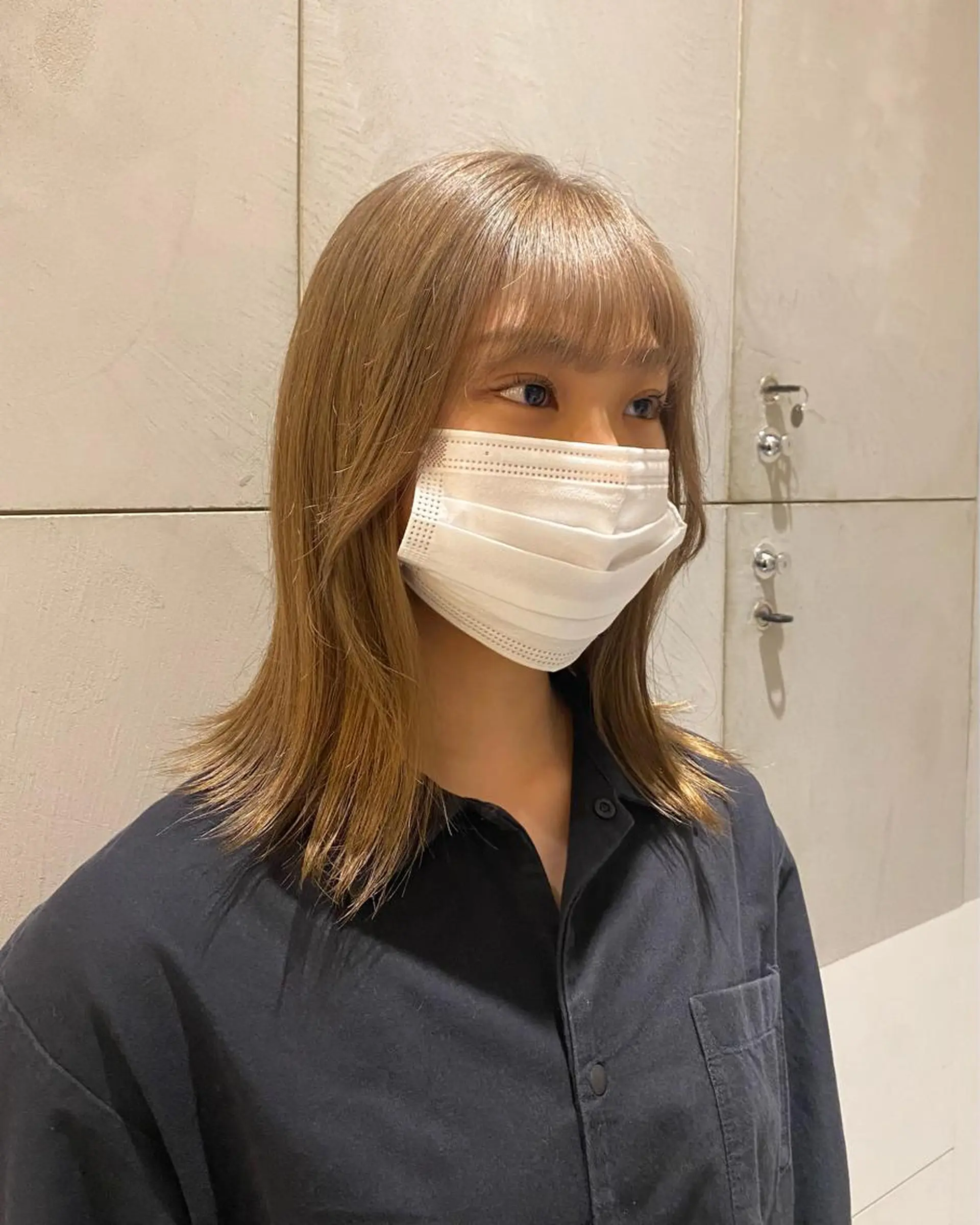 ミディアム ヘアカラー 艶感/ナチュラル 🩵amiのヘアスタイル