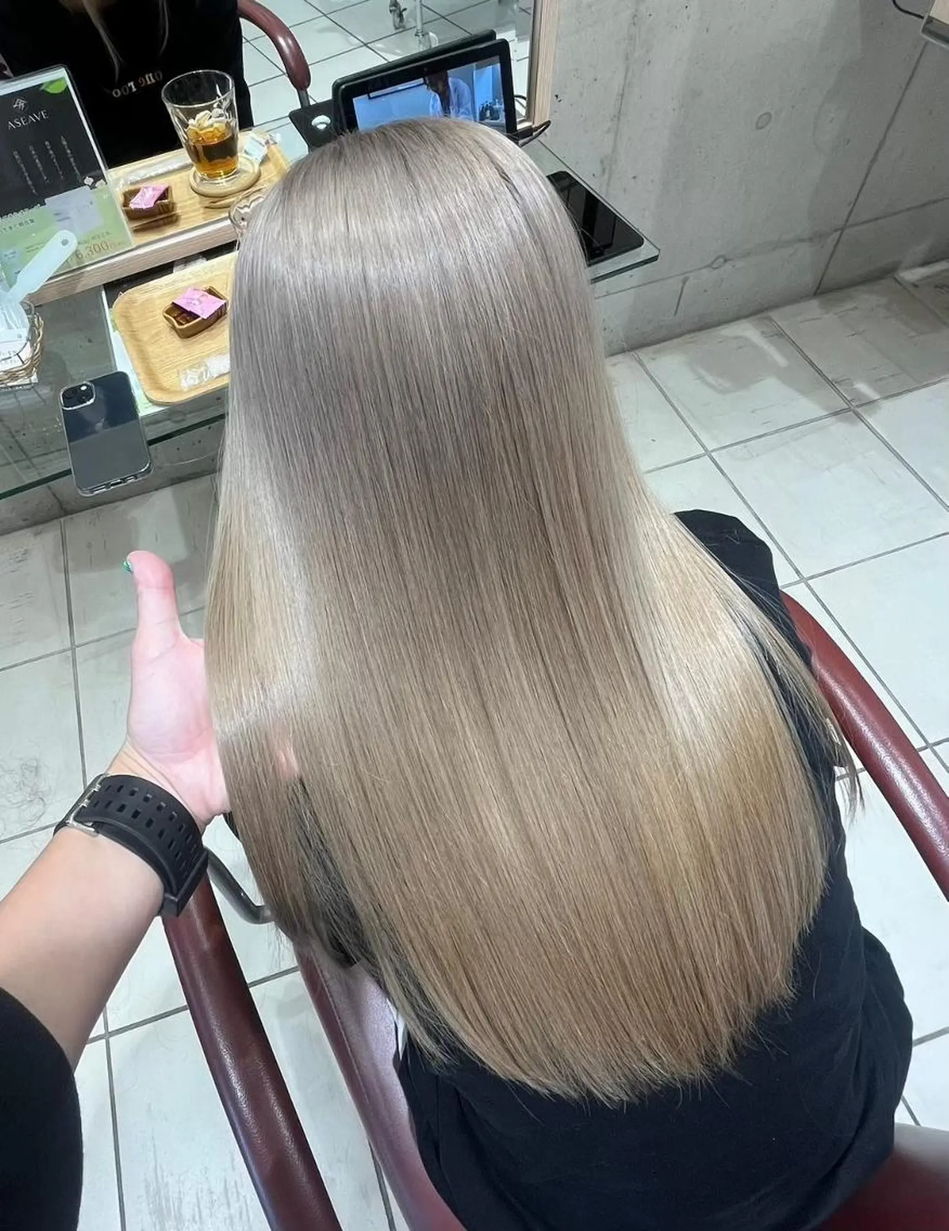 カラー 🌷EMU🌷 吉野真歩🌷のヘアスタイル