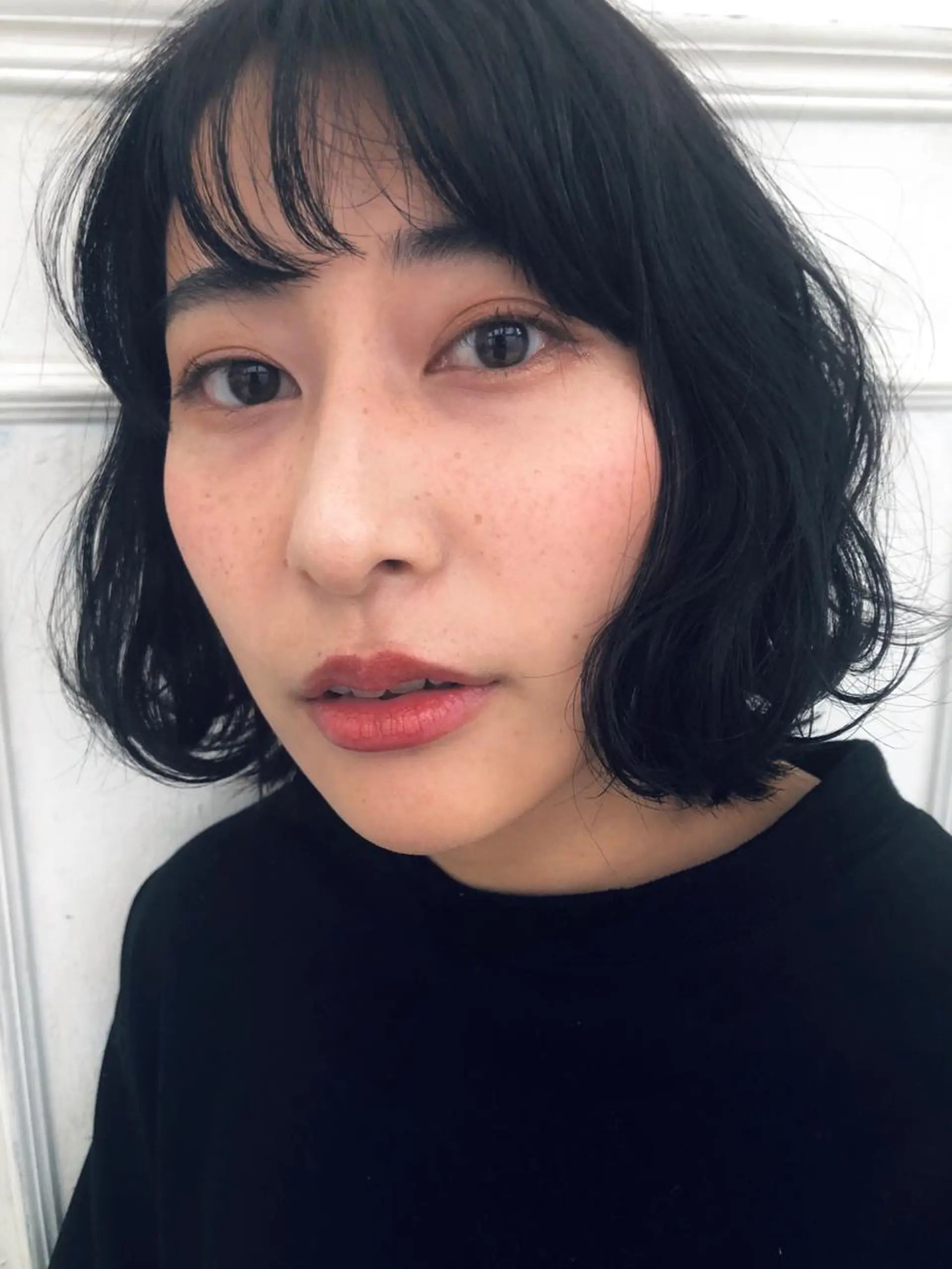 ミディアム 小林 愛花のヘアスタイル