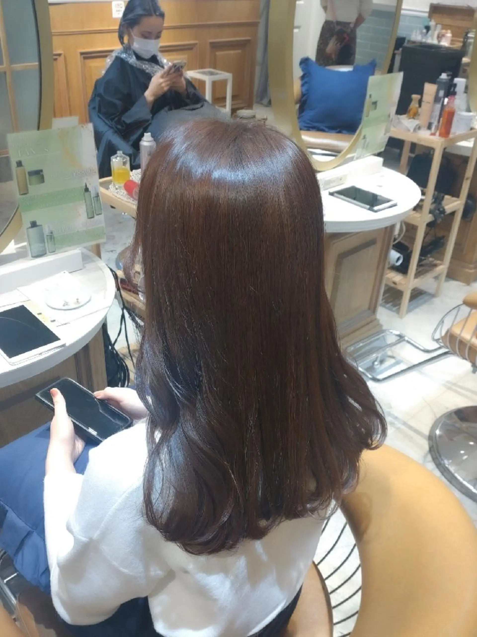 セミロング カット ヘアカラー トリートメント ヘアセット 縮毛矯正/レイヤー 💎やまもとちひろのヘアスタイル