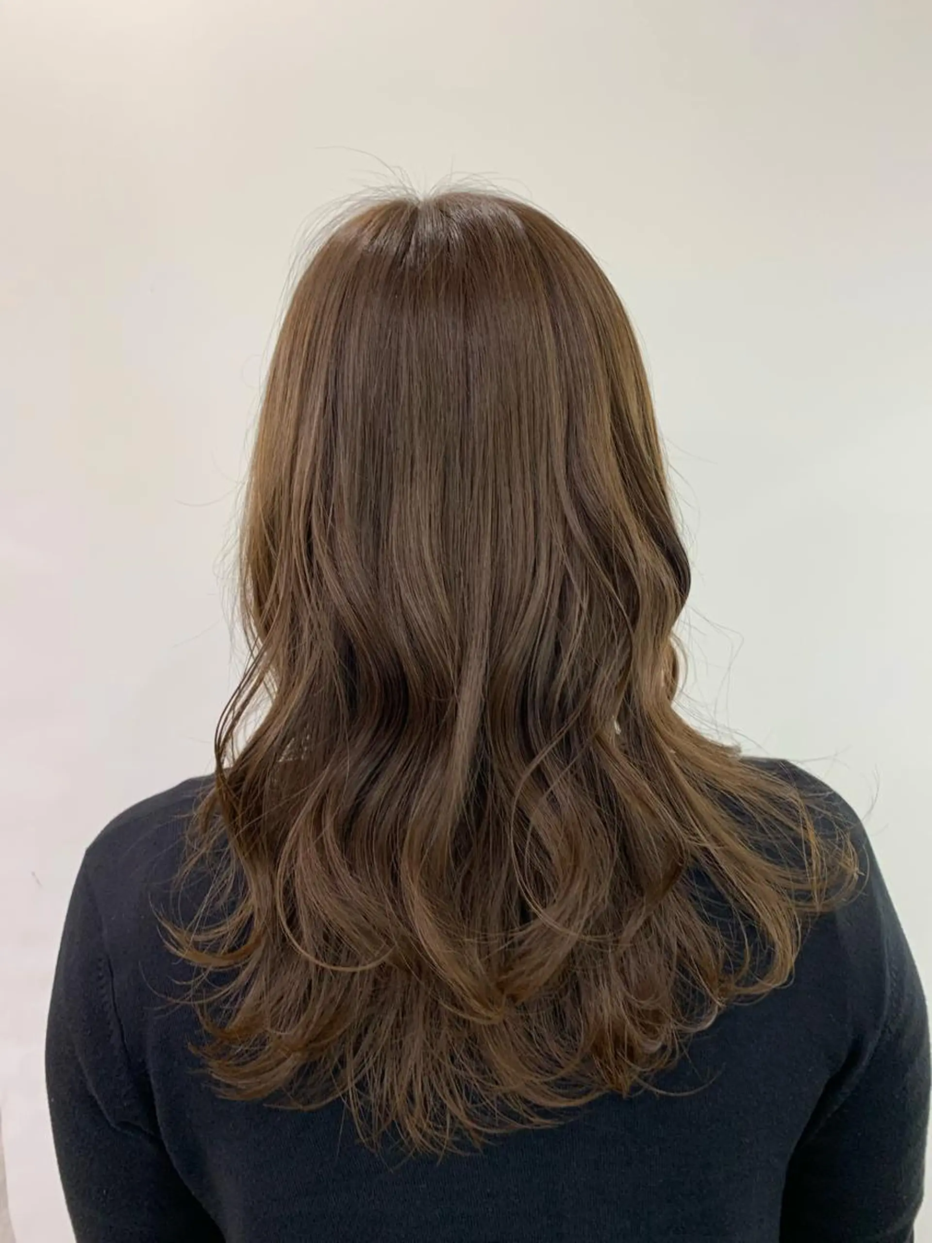 ロング カラー 新宿/小顔レイヤー/ 顔まわり/西慶太朗のヘアスタイル