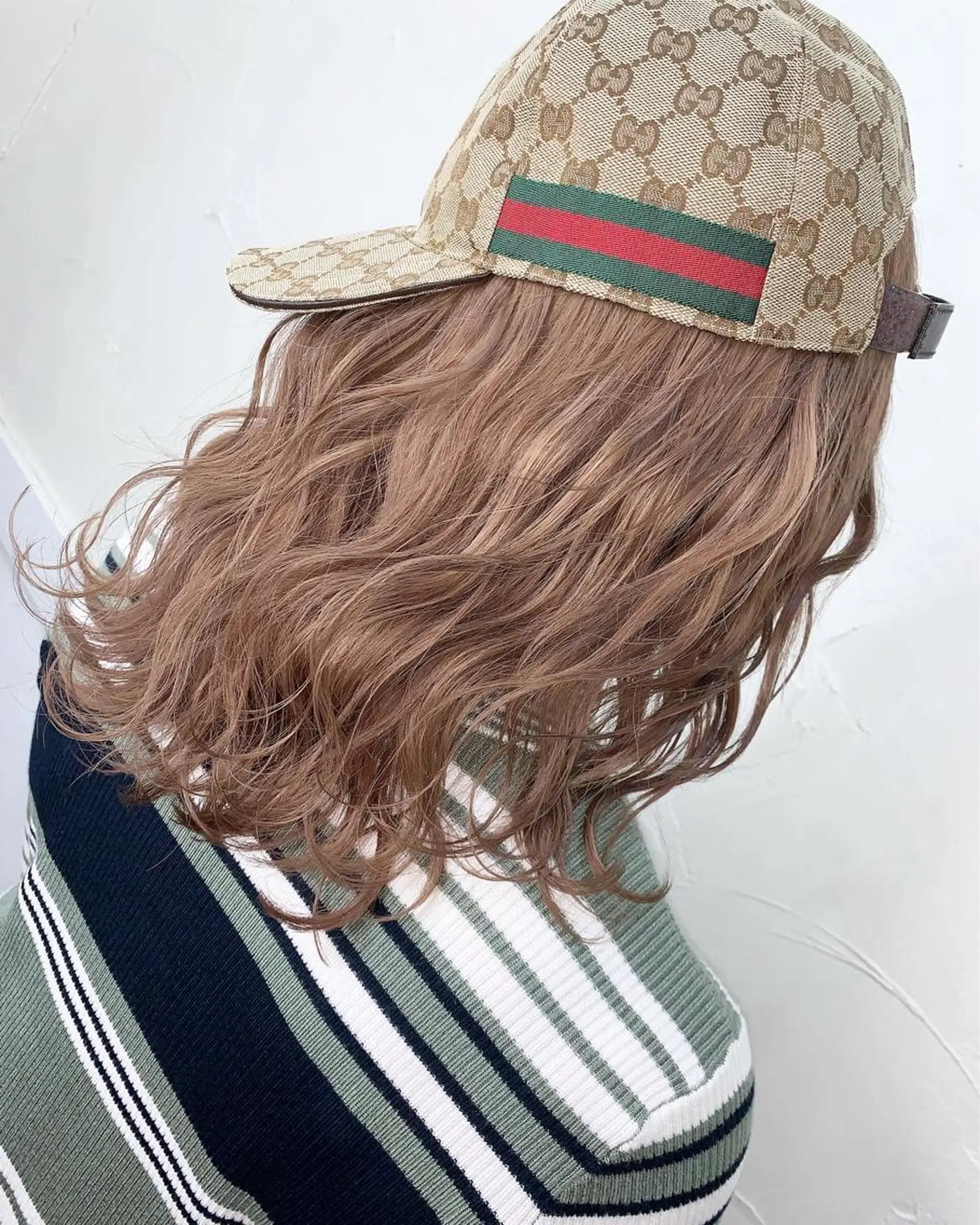 ミディアム カラー ベージュカラー ブリーチ ミルクティーベージュ 失敗したくない人へ ハイトーン美容師のヘアスタイル