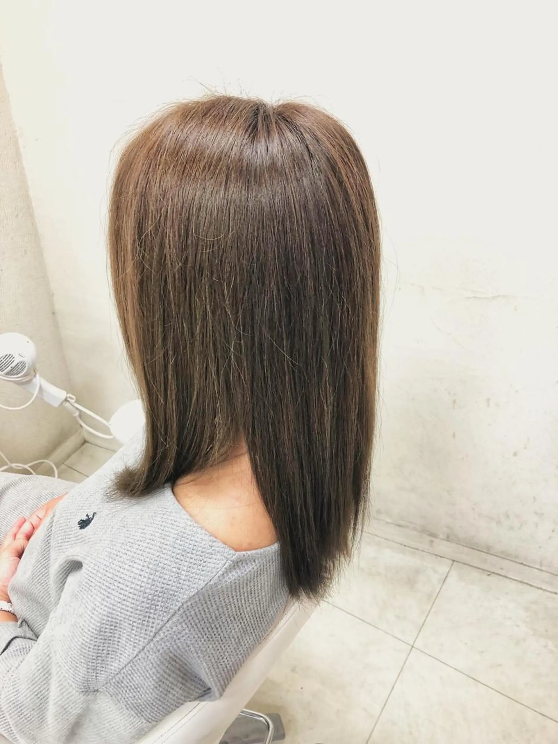 ロング 阿部 美咲のヘアスタイル