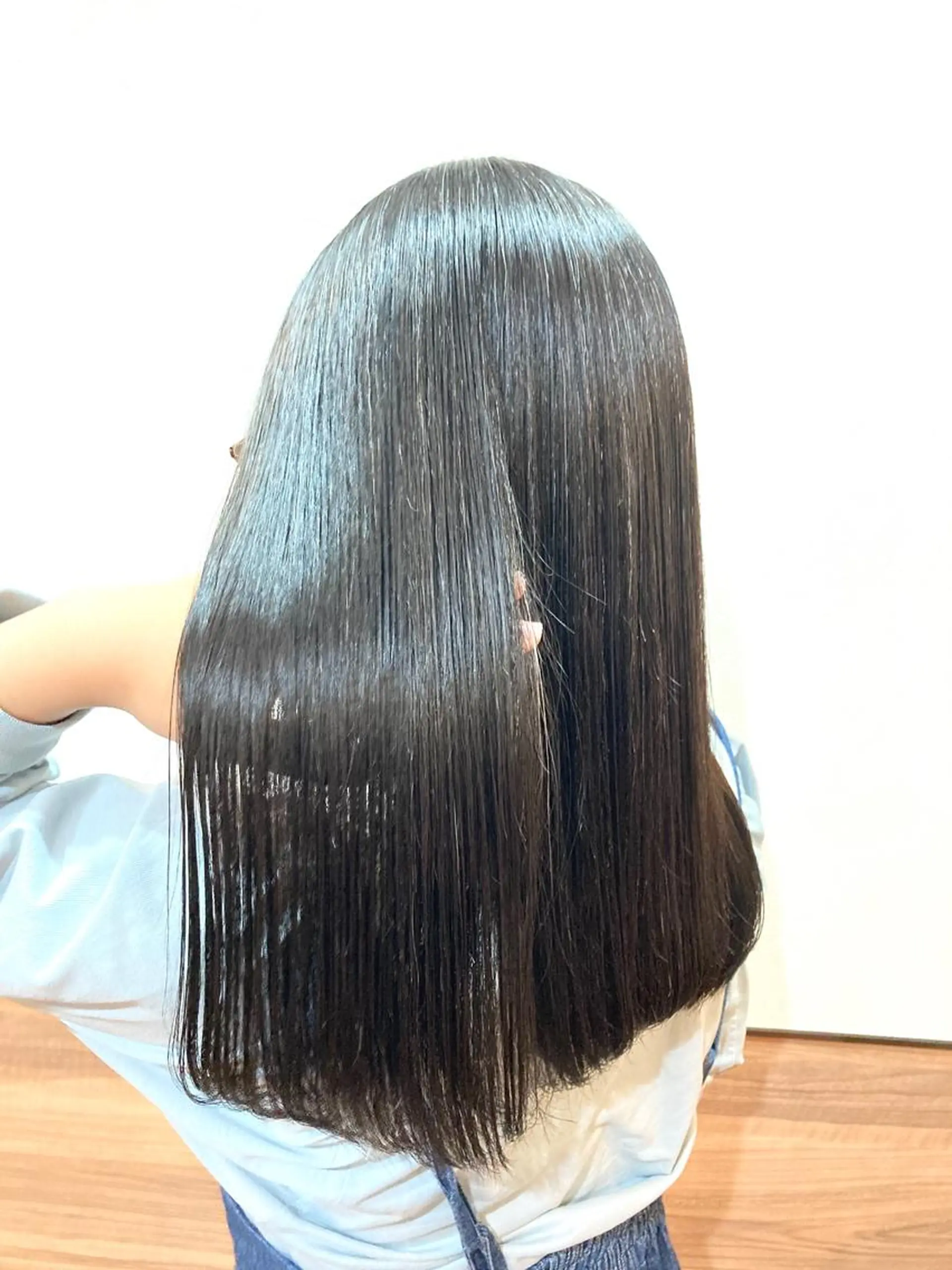 セミロング パーマ 縮毛矯正 Annon プライベートサロンのヘアスタイル