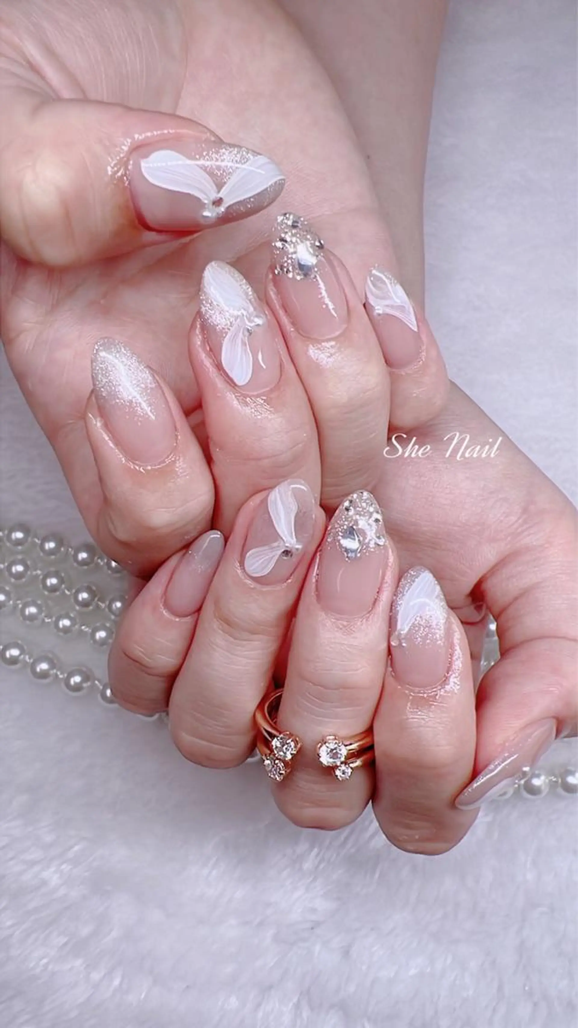 ネイル チークネイル フレンチネイル キラキラネイル 韓国ネイル マグネットネイル ハンドネイル She   Nail所属・ISA_ BELLAのネイルデザイン