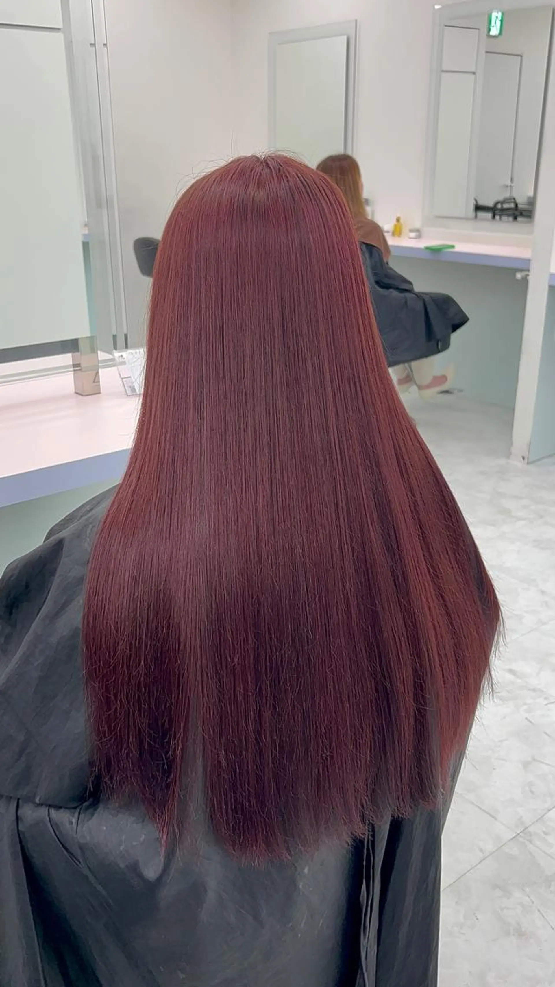 セミロング カラー ヘアアレンジ メンズ キッズ ネイル マツエク・マツパ アイブロウ カット ヘアカラー トリートメント ブリーチなしの達人 🇰🇷KAITOのヘアスタイル