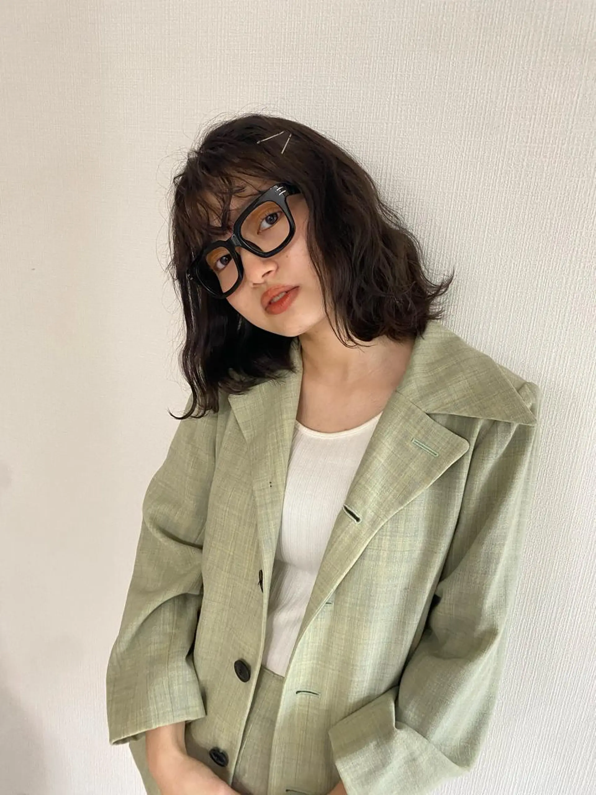 セミロング カラー ヘアアレンジ 🍋暖色カラーヘアア レンジniina🍋のヘアスタイル