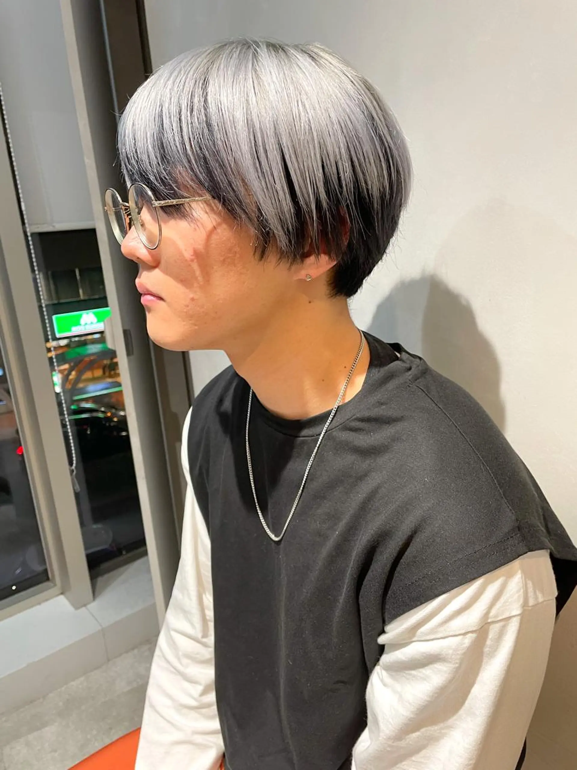 ミディアム ヘアアレンジ メンズ カット ヘアカラー #ブリーチカラー Akihoのヘアスタイル