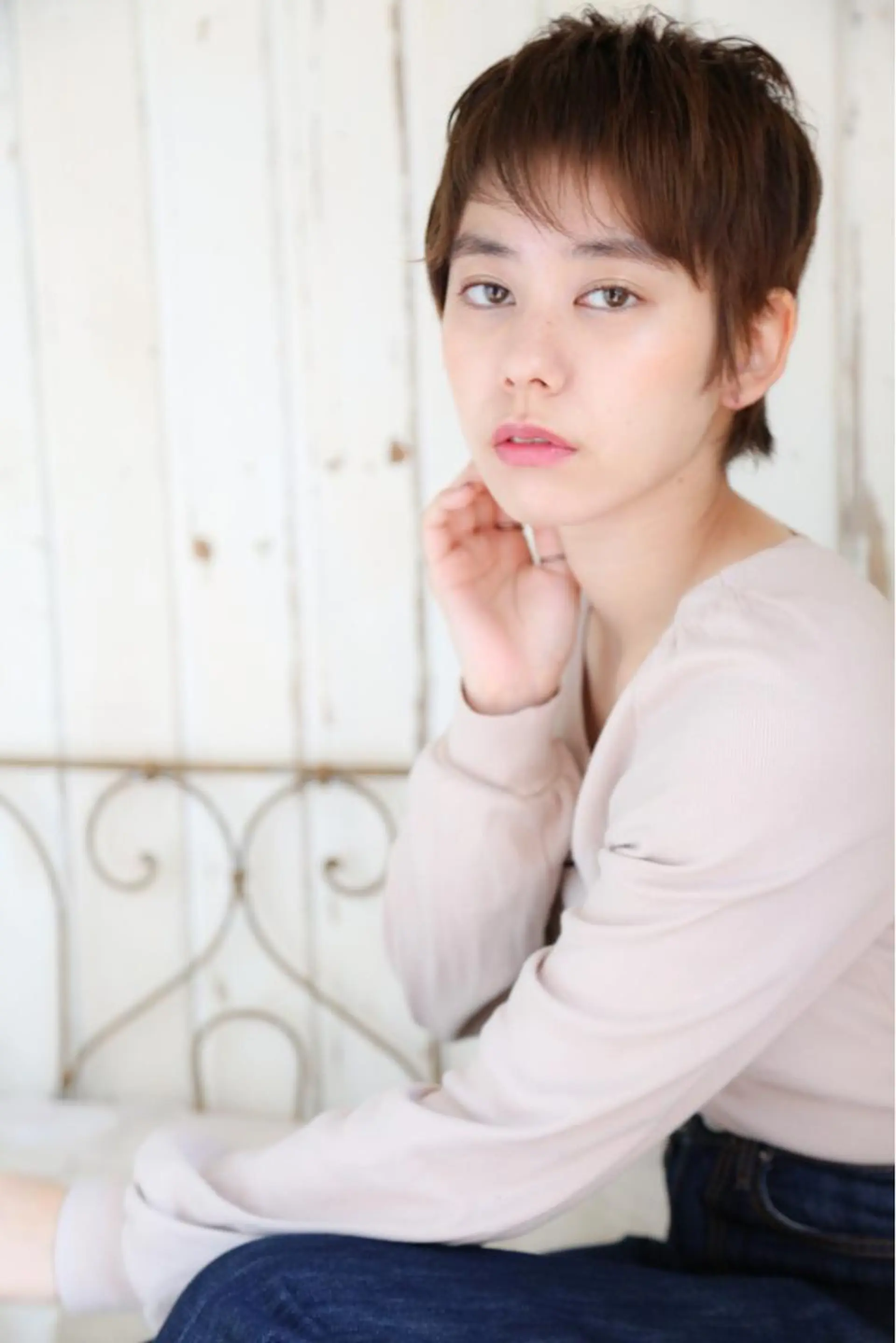 ショート 石渡このみ 🍊レイヤーカットのヘアスタイル