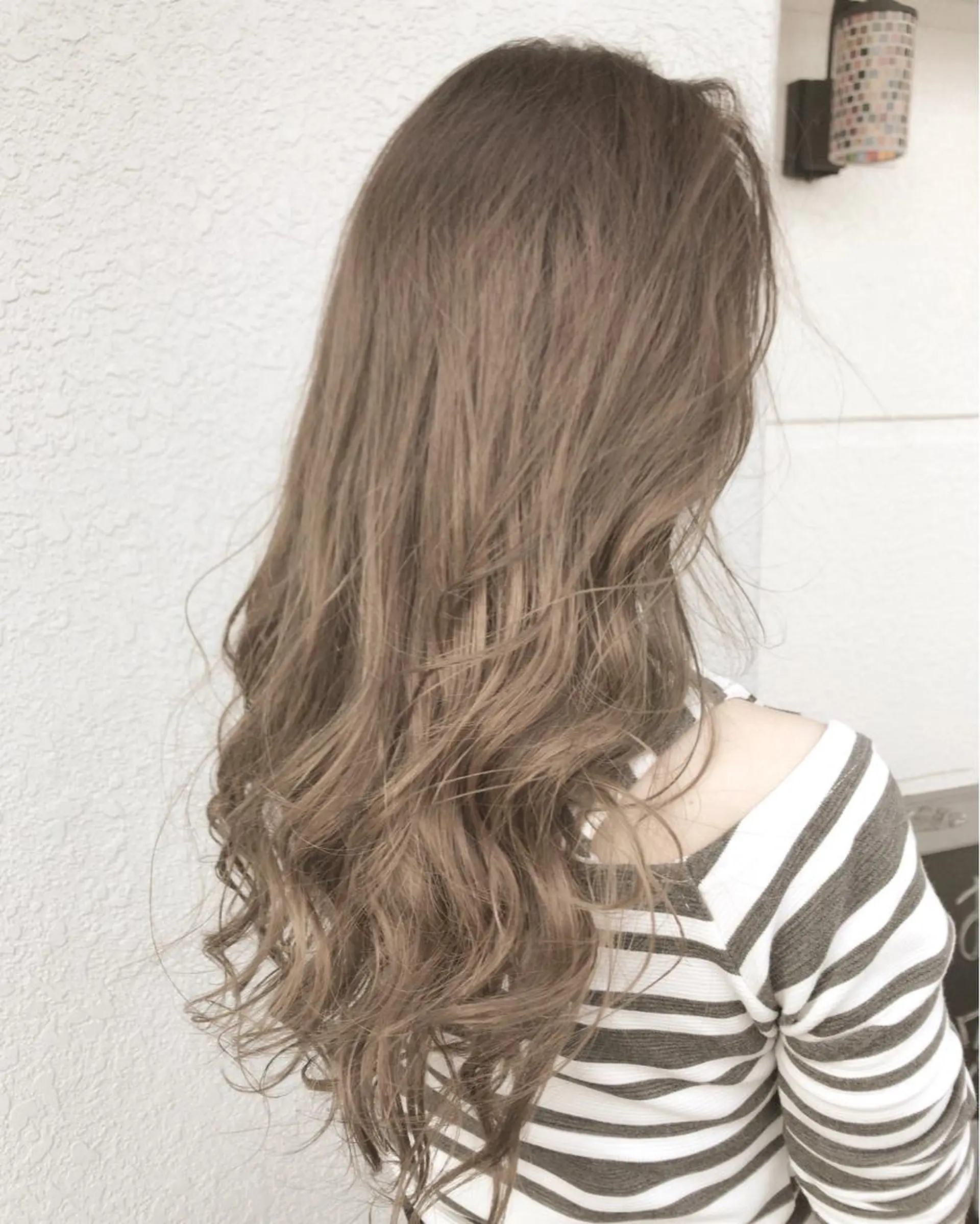 ロング カラー レイヤーカット匠 イソザキノリユキのヘアスタイル