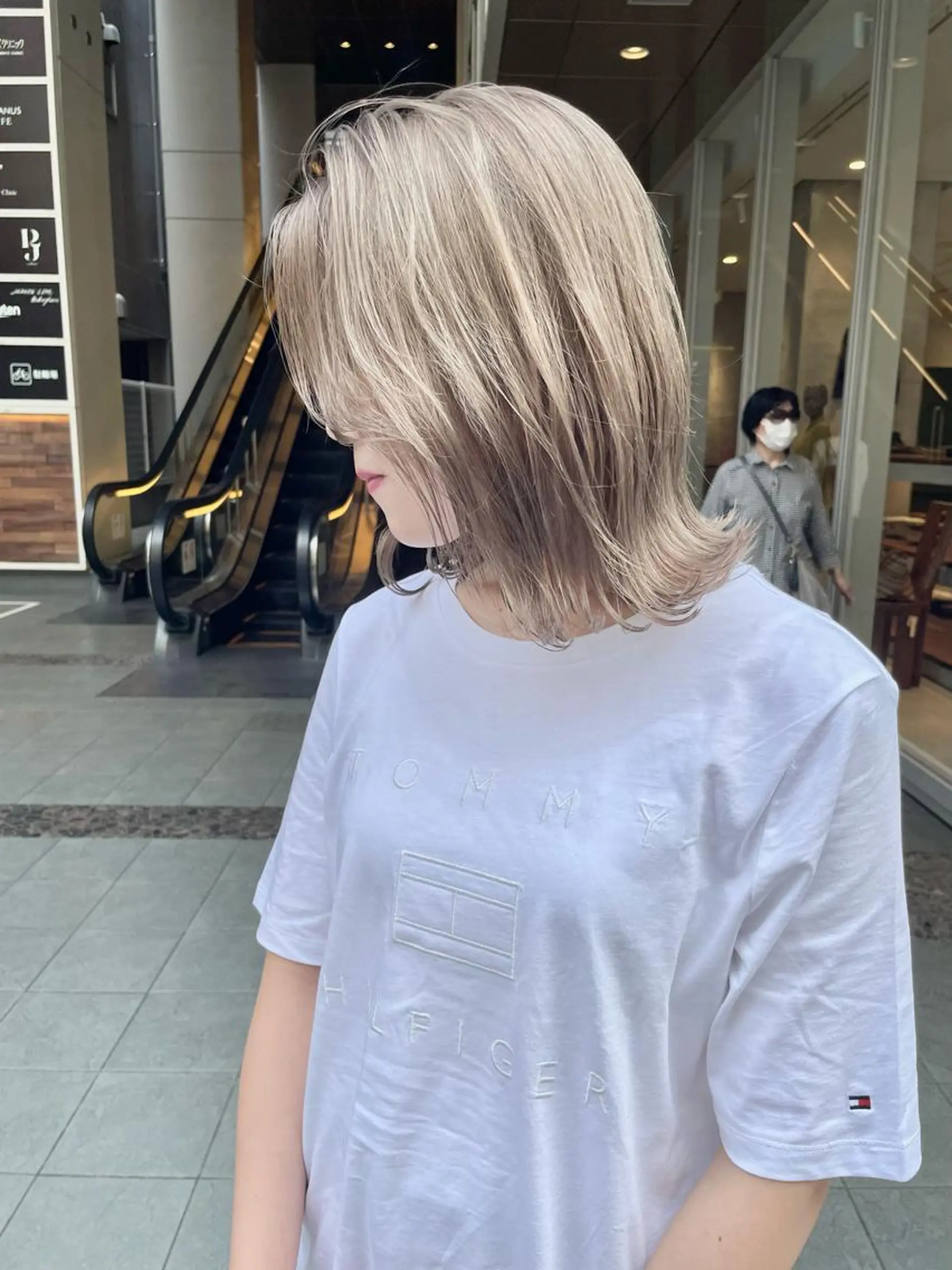 ミディアム カラー カット ヘアカラー 髪質改善will hairdesignのヘアスタイル