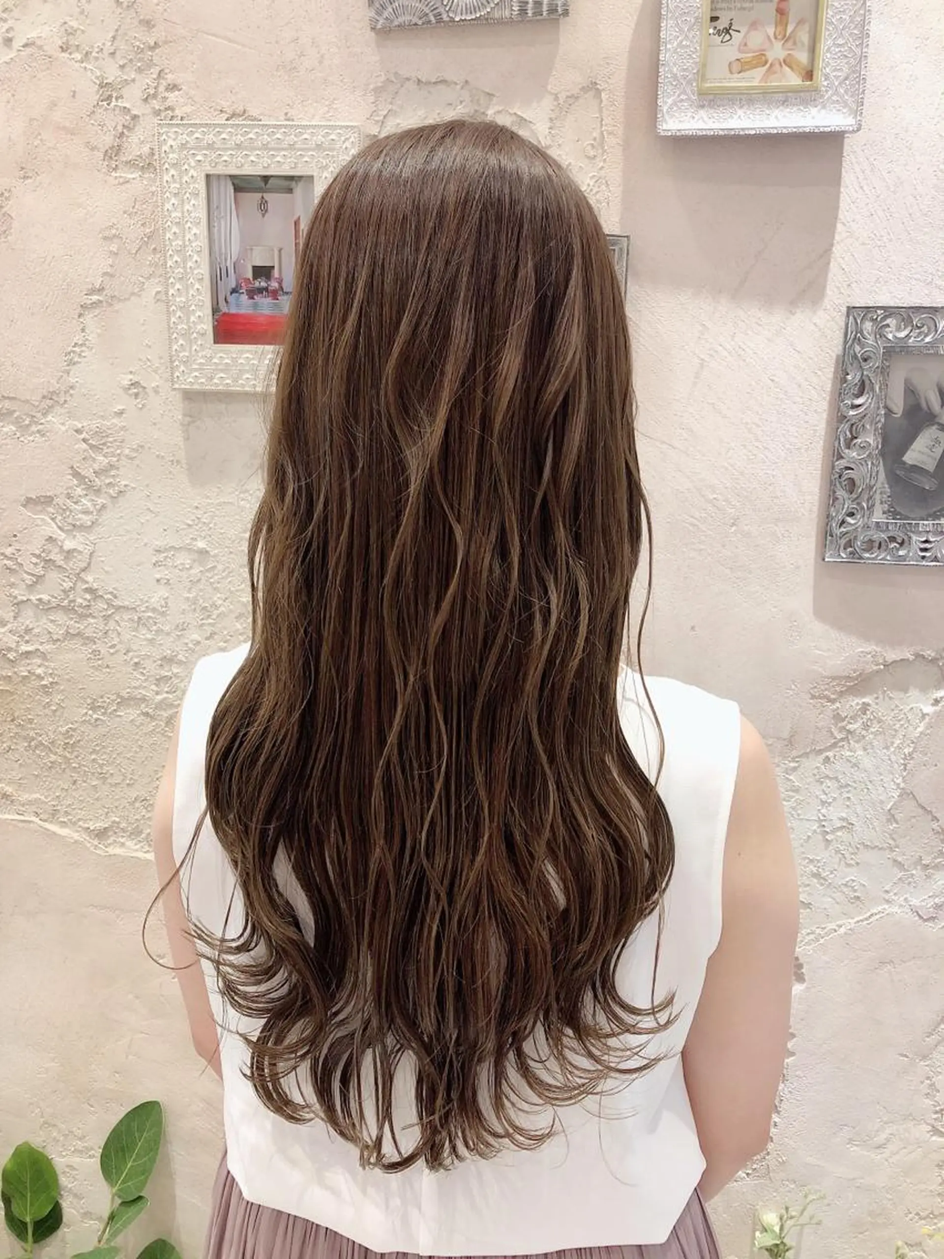 セミロング カット ヘアカラー トリートメント 代表山口ひな 髪質改善のプロのヘアスタイル