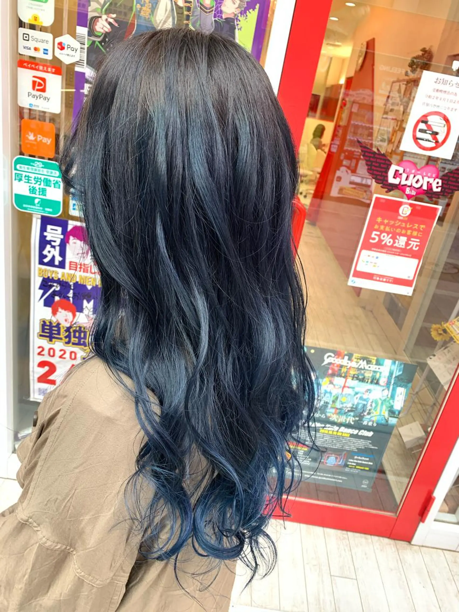 ロング カラー ヘアアレンジ ブルーカラー ブルージュ 今村公介 ブリーチ特化、派手髪のヘアスタイル