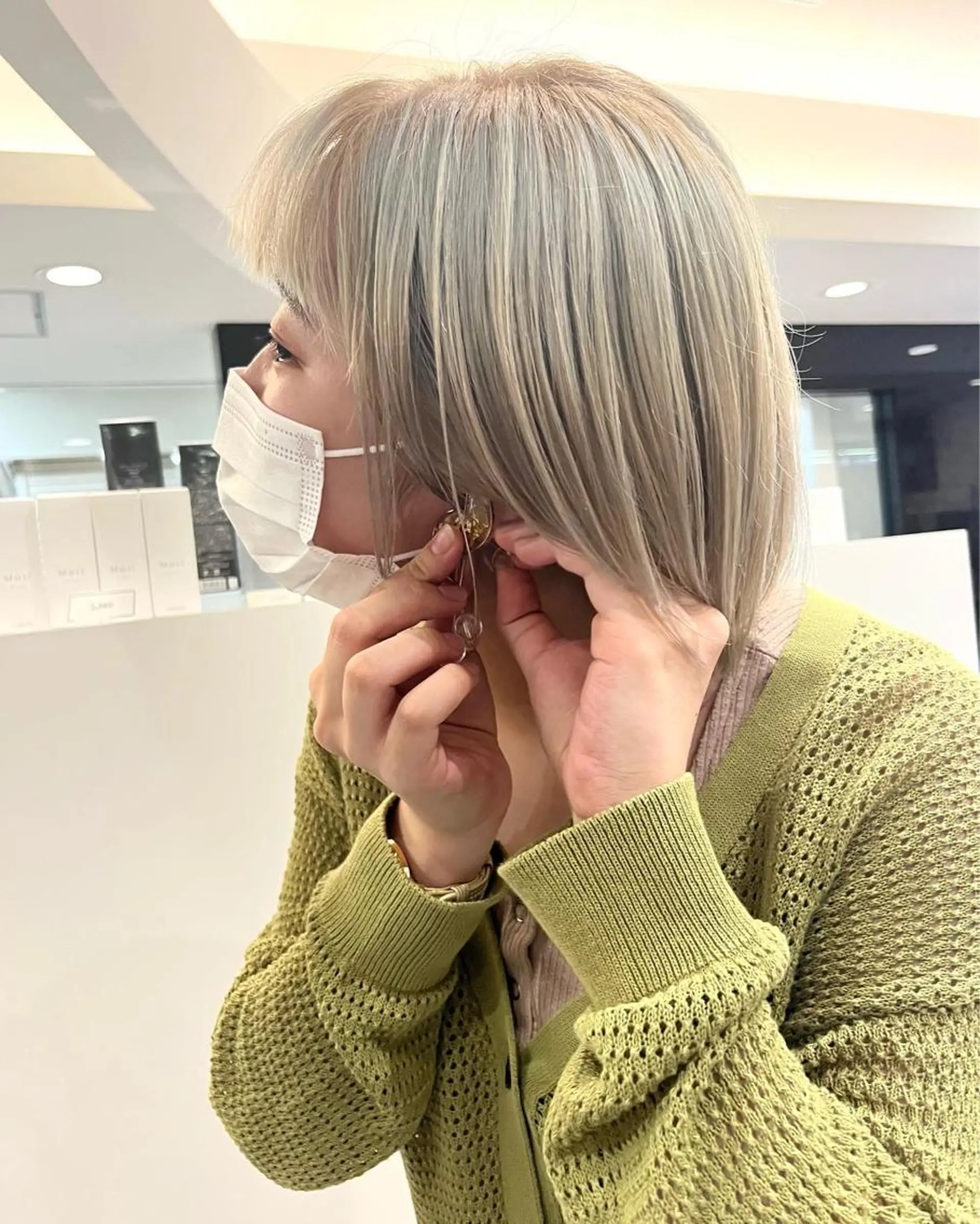 ショート カラー SALOWIN神戸三宮所属・ショート・ボブ専門 Hiroのヘアスタイル