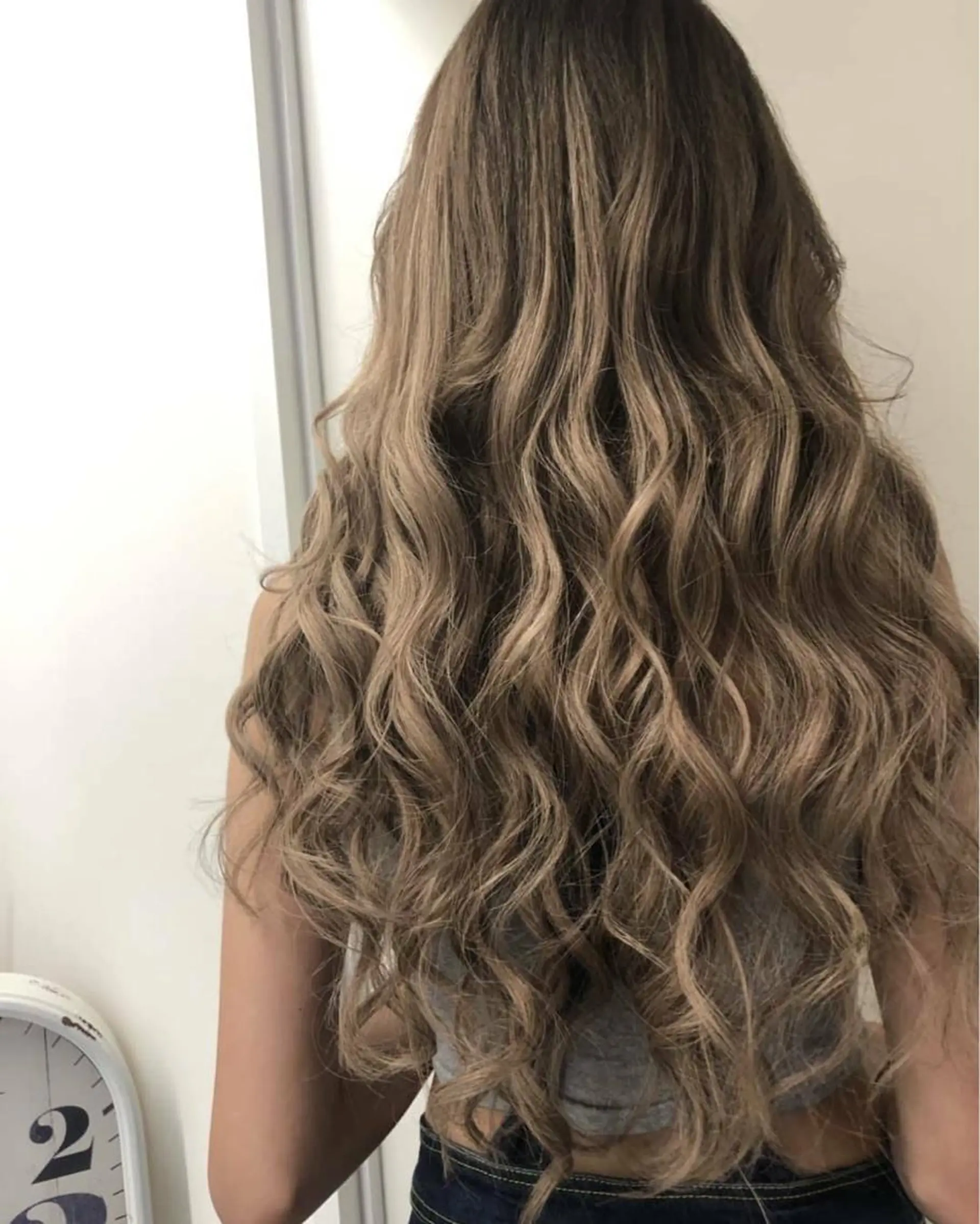 ロング カラー Rover ローバーのヘアスタイル