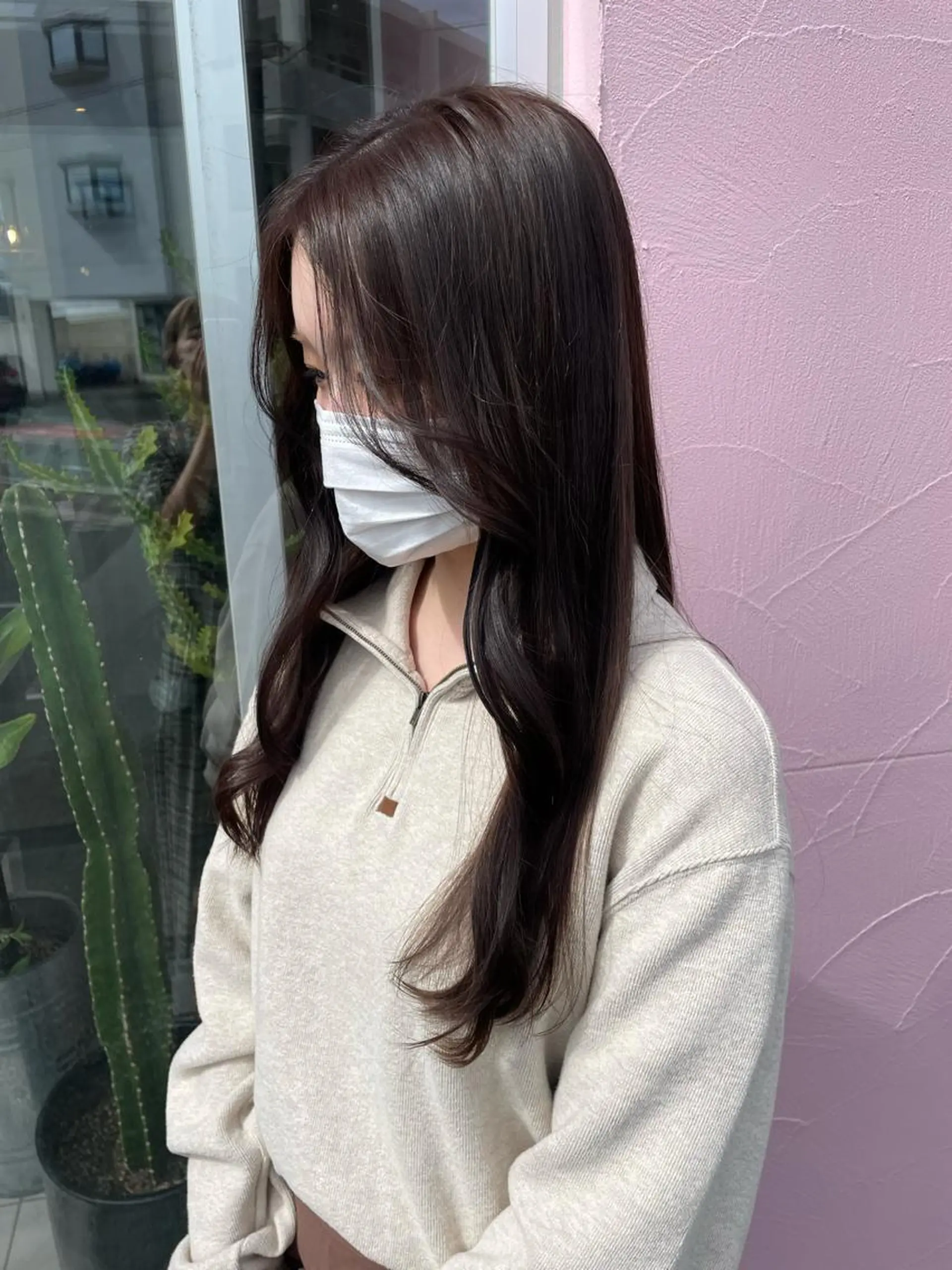 ロング ひなた 艶カラー/渋谷のヘアスタイル