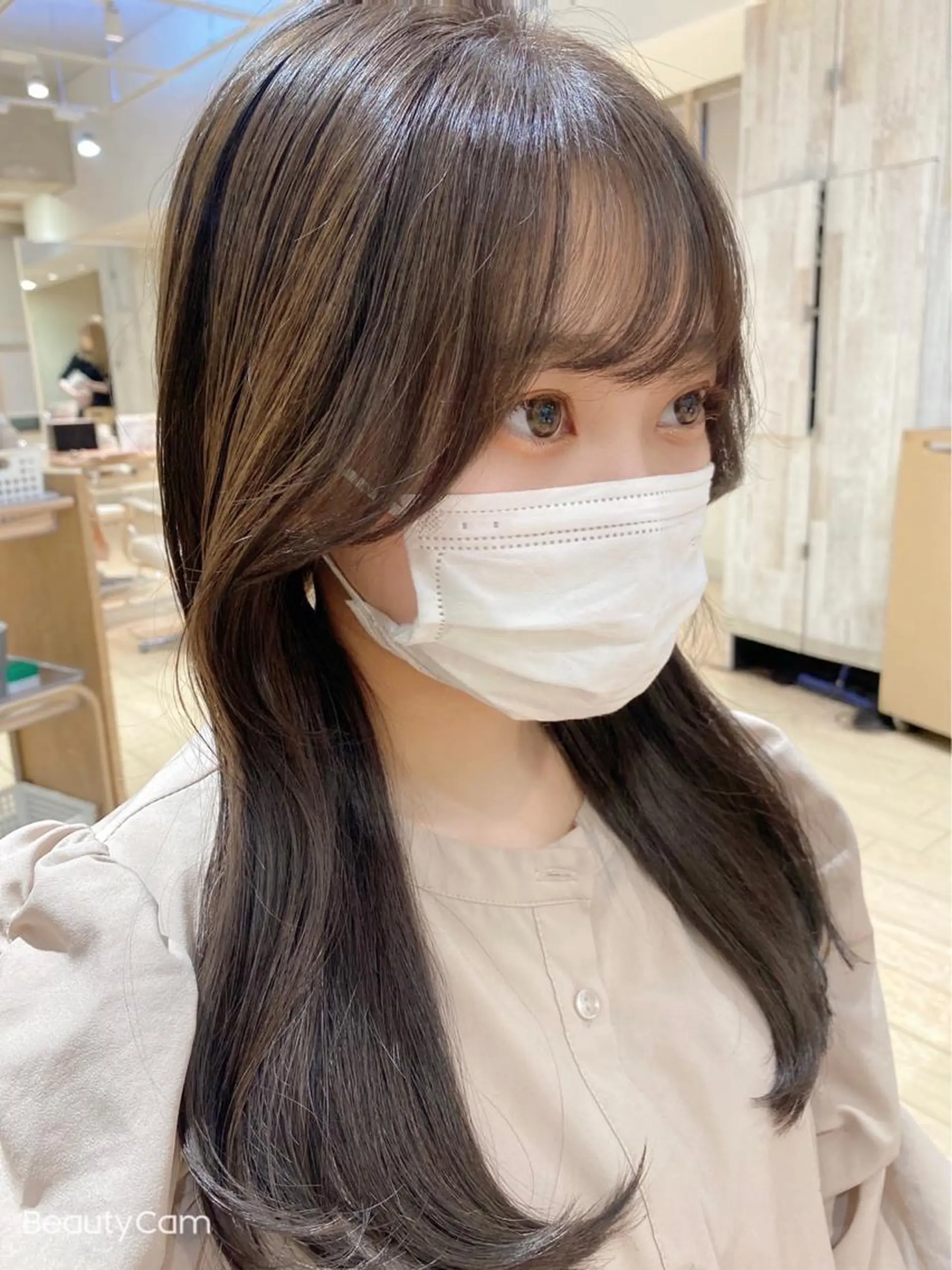 セミロング カラー ベージュカラー ブラウンカラー ブラウンベージュ グレージュ くびれヘア カット ヘアカラー トリートメント 顔周り/くびれヘア 韓国ヘア💕風間るなのヘアスタイル