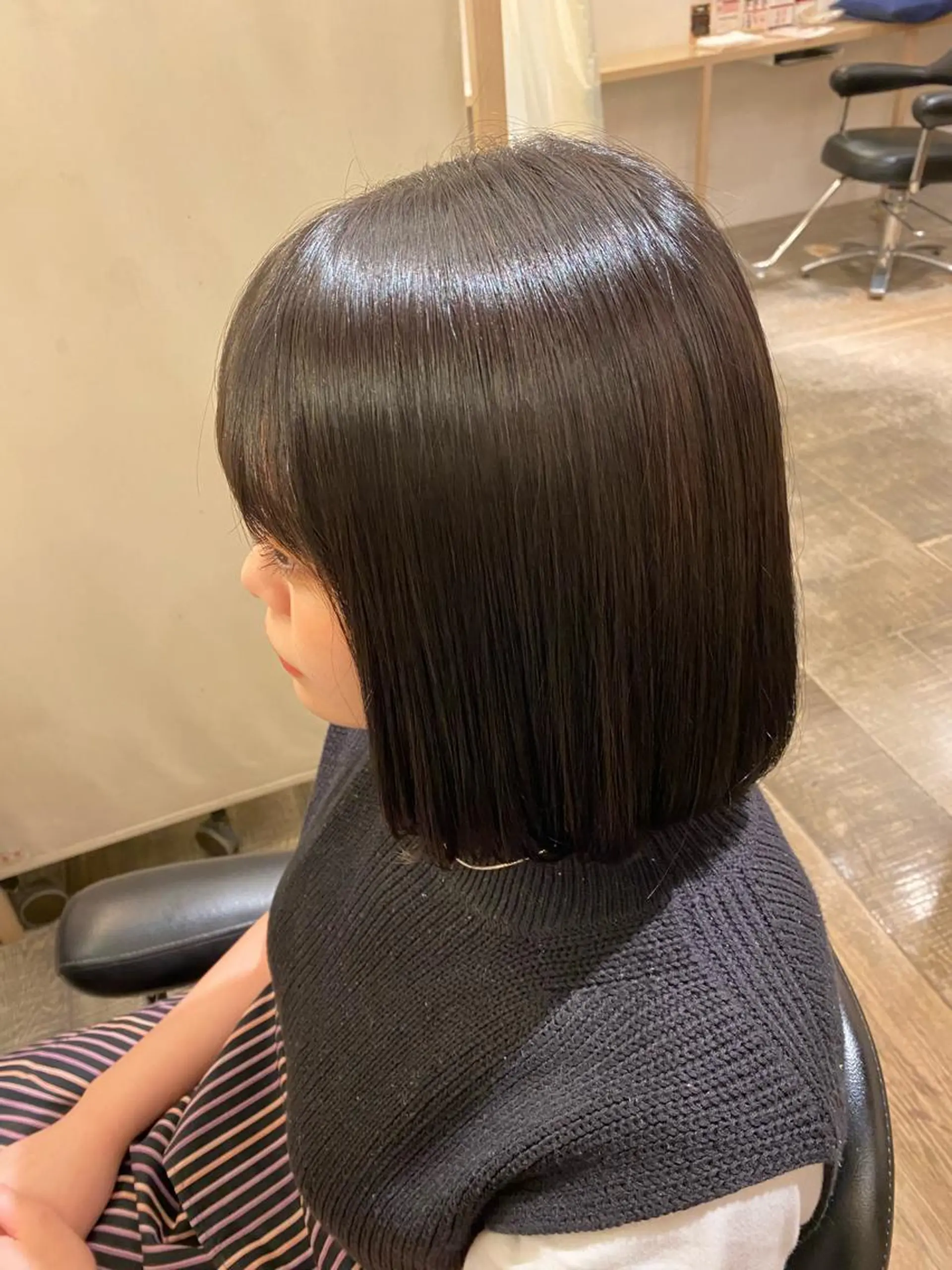 ミディアム 縮毛矯正 野村 莉夏香のヘアスタイル