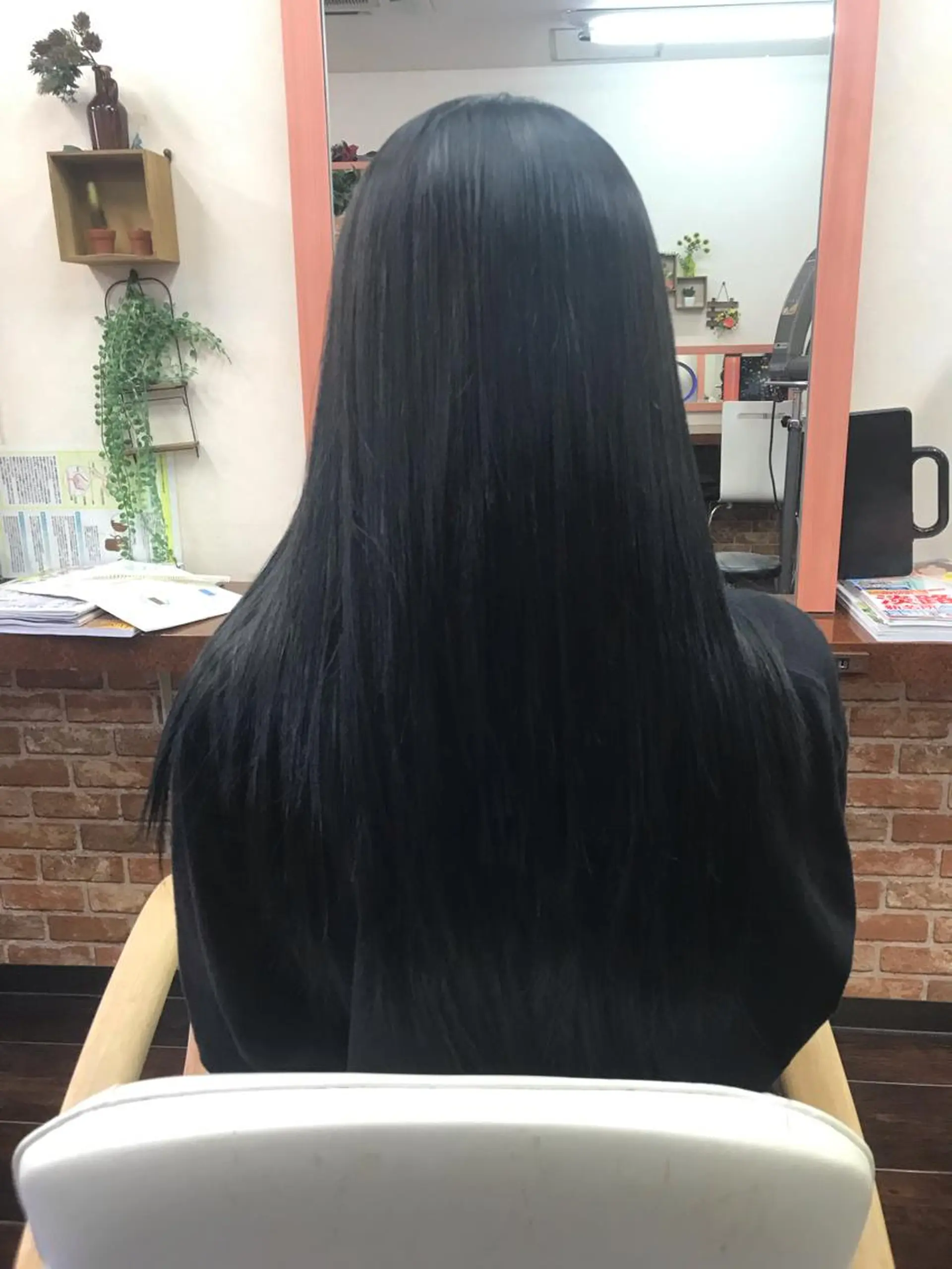 ロング カラー 桧山 真のヘアスタイル