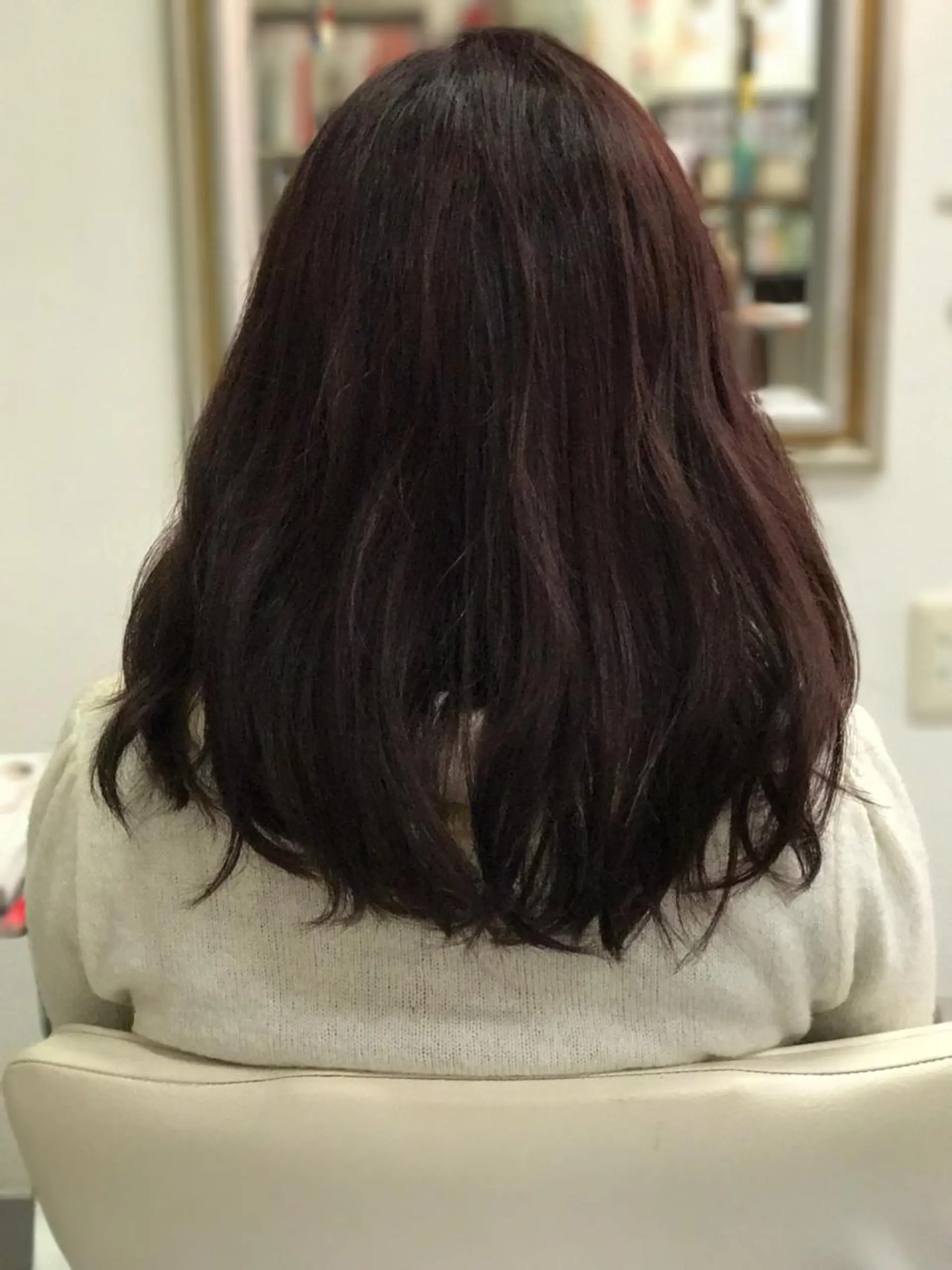 セミロング カラー 山内 聡史のヘアスタイル
