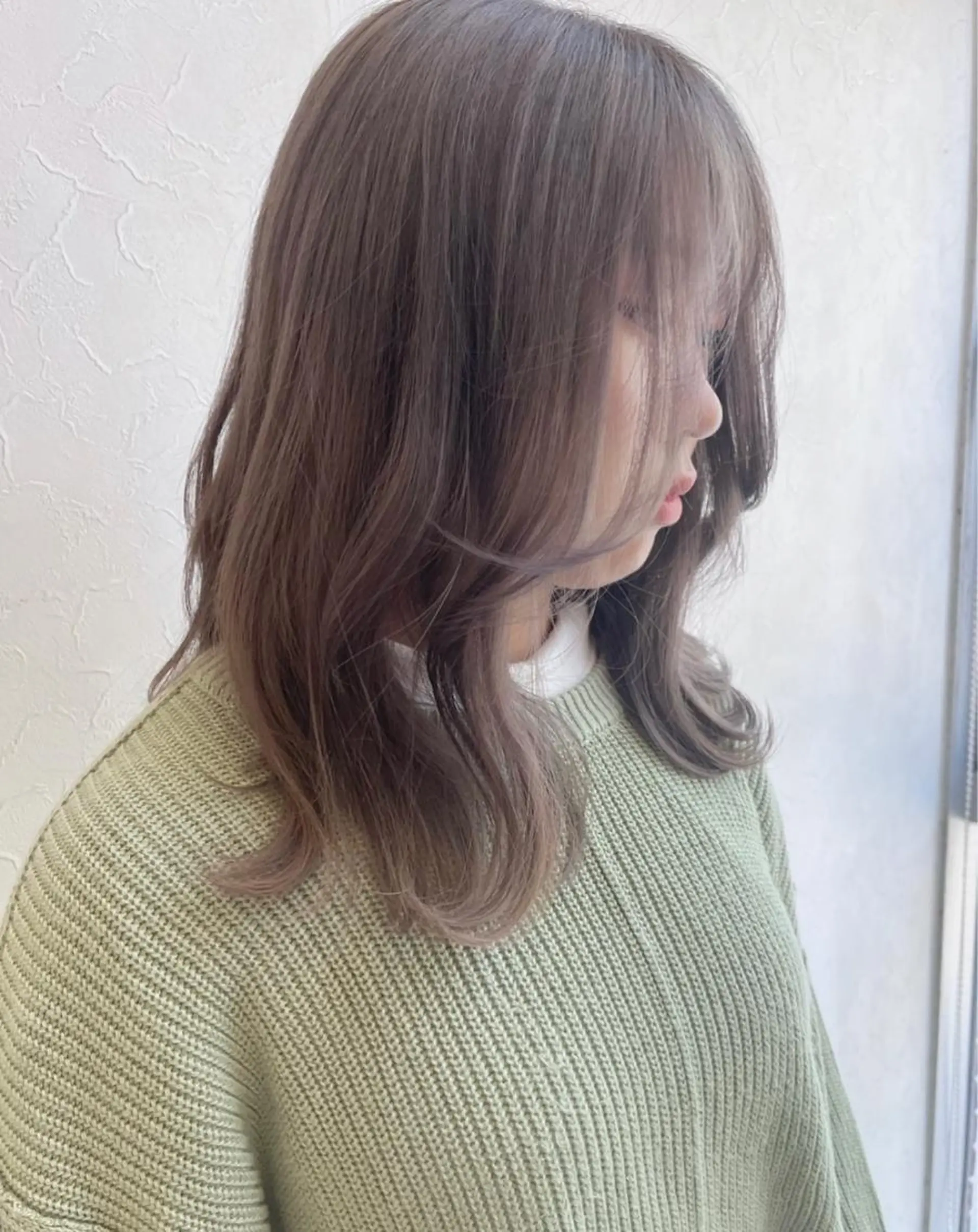 セミロング カラー nakahara madokaのヘアスタイル