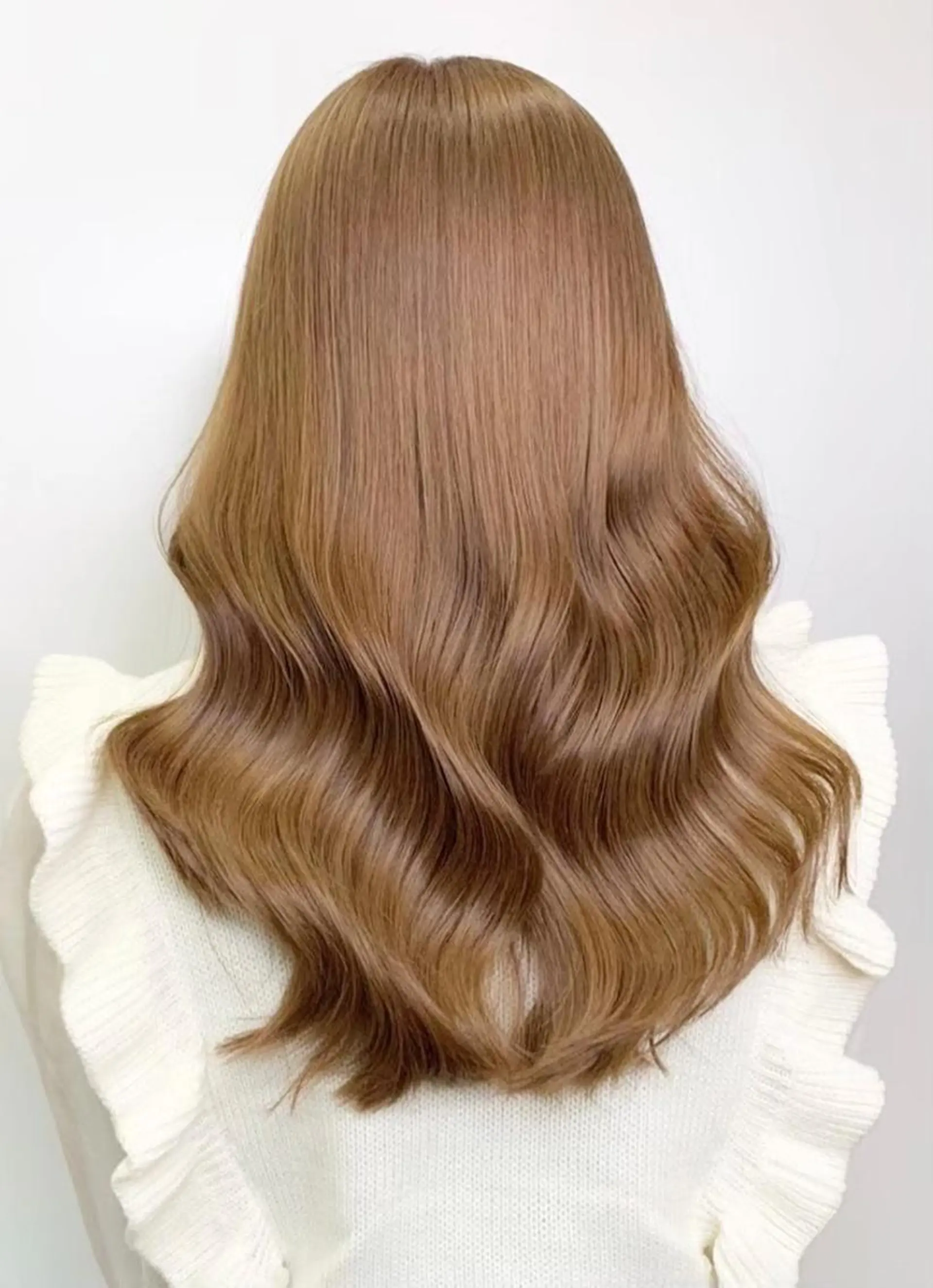 ミディアム カラー ブラウンカラー ミルクティーブラウン 🎨デザイン🥇 美髪・艶髪　日暮千敬のヘアスタイル