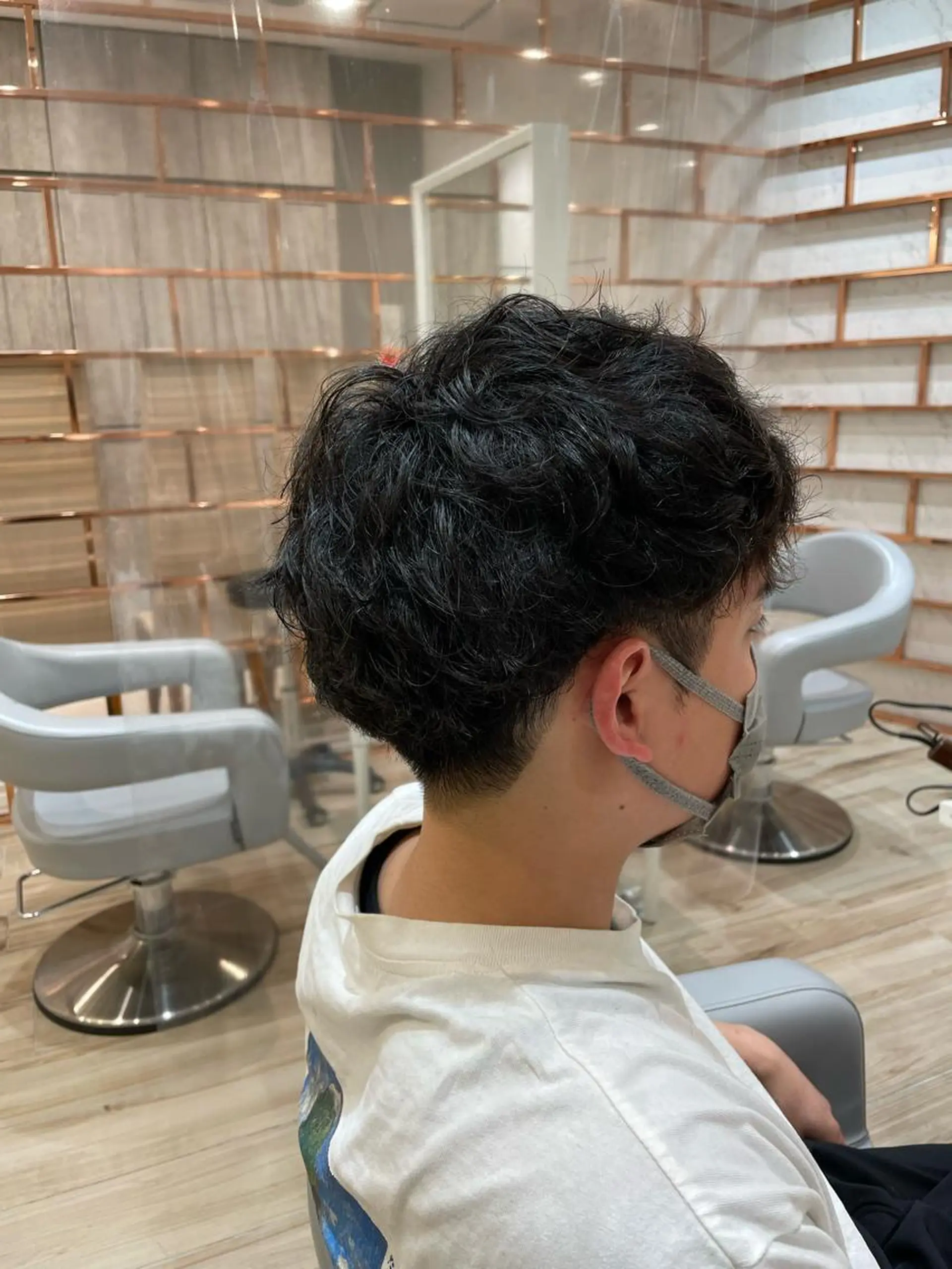 パーマ メンズ メンズパーマ スパイラルパーマ 神野 れなのヘアスタイル