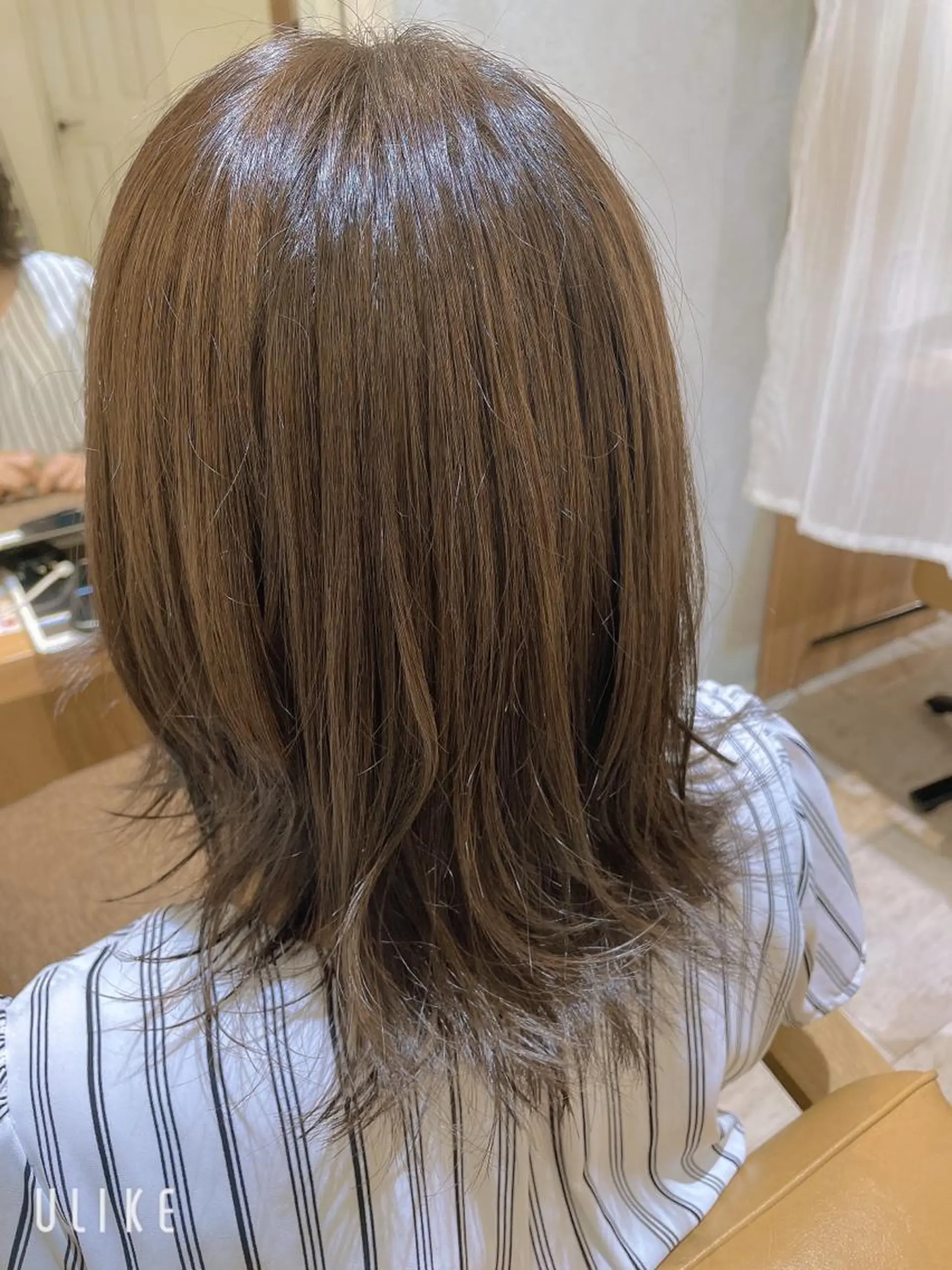 カラー 小川 夏生のヘアスタイル
