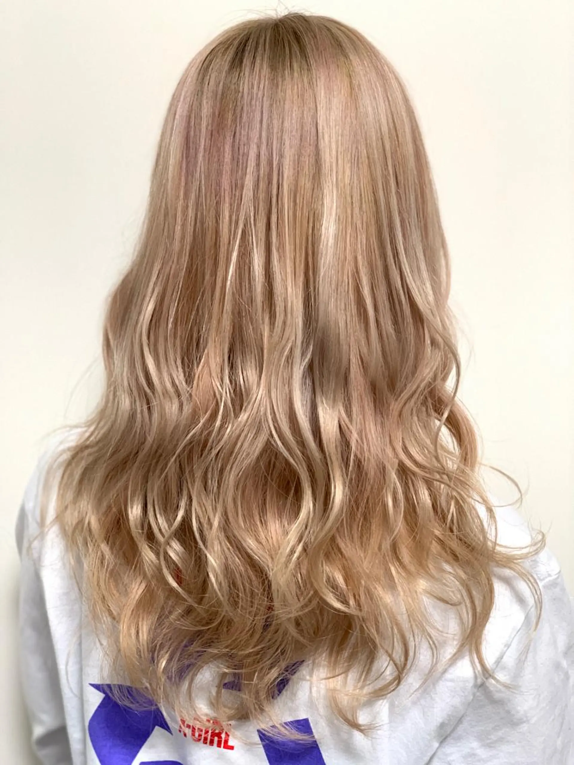 セミロング CiNEMA daikanyama所属・透明感カラー🫧 今泉健太のヘアスタイル